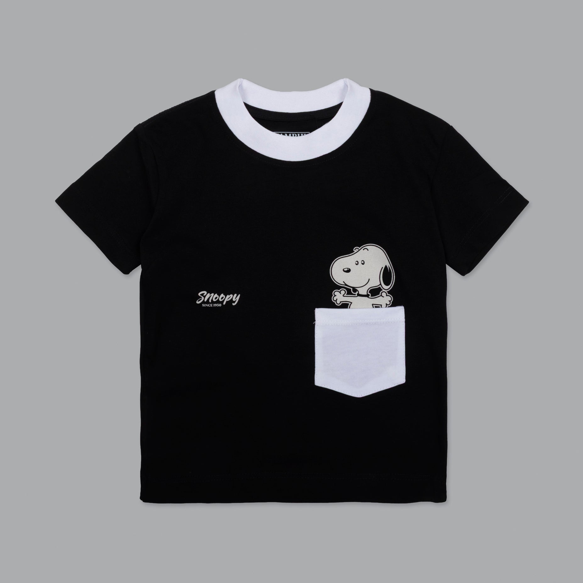 Oversize baby Snoopy