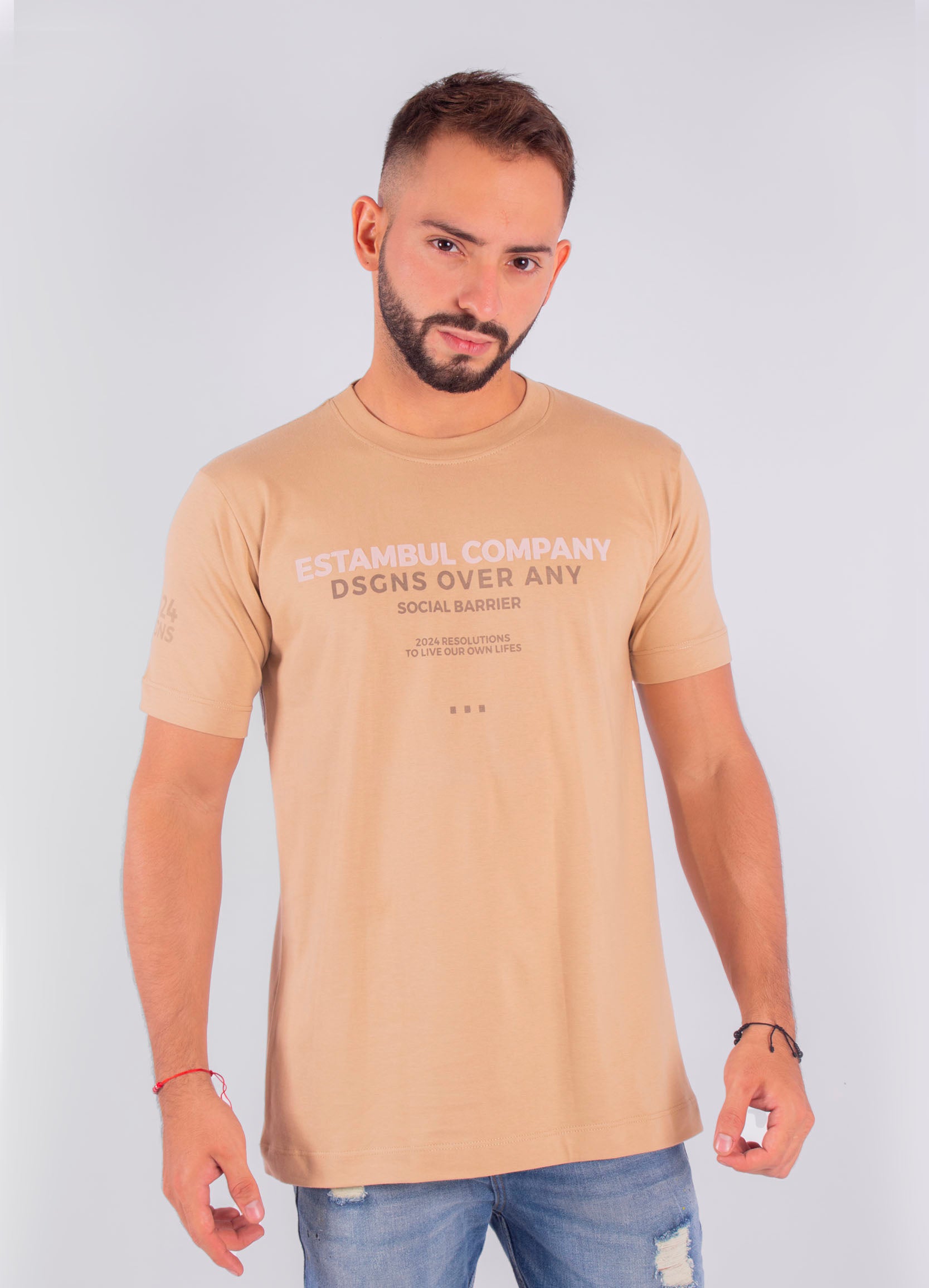 Camiseta adulto estampada over any