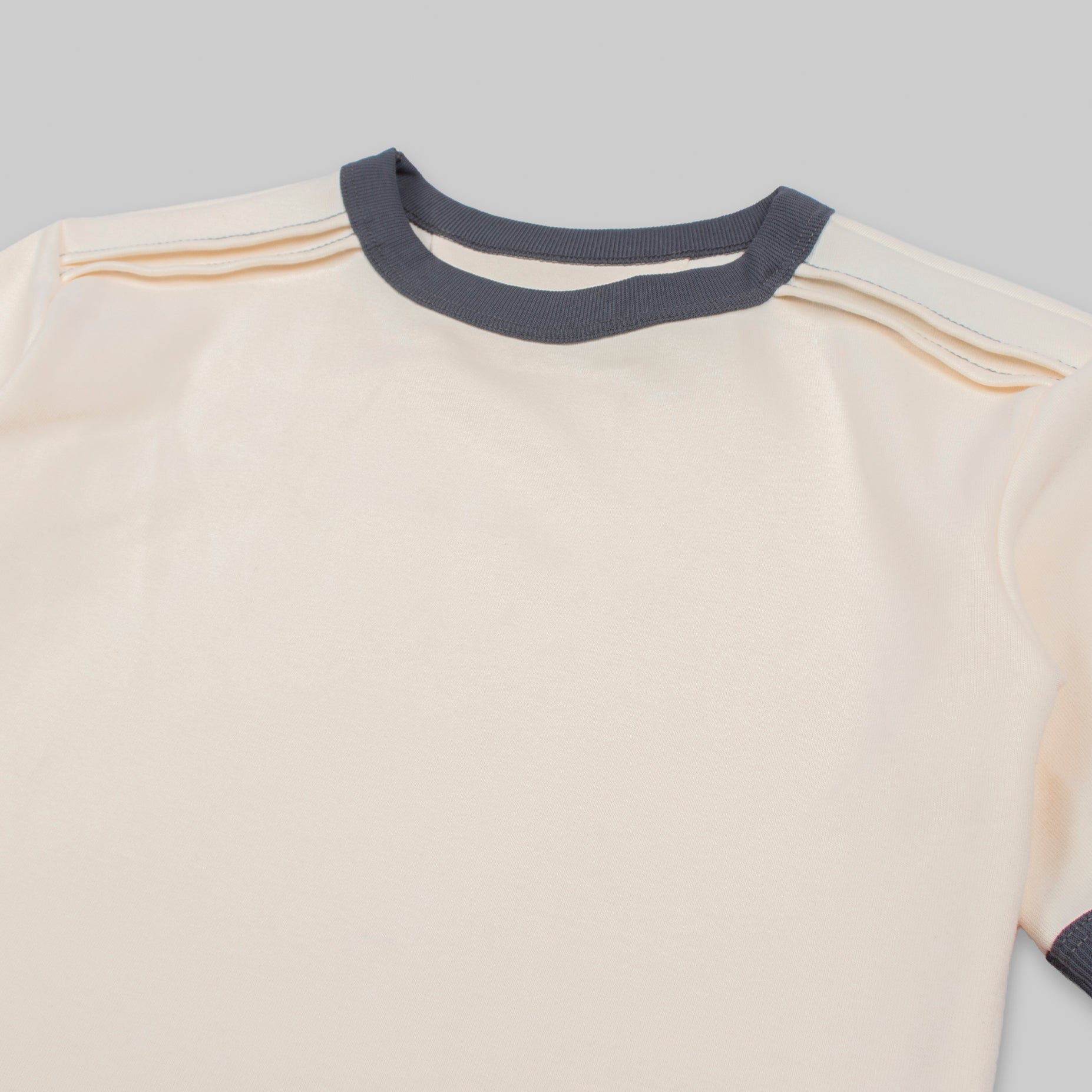 Camiseta niño básica corte