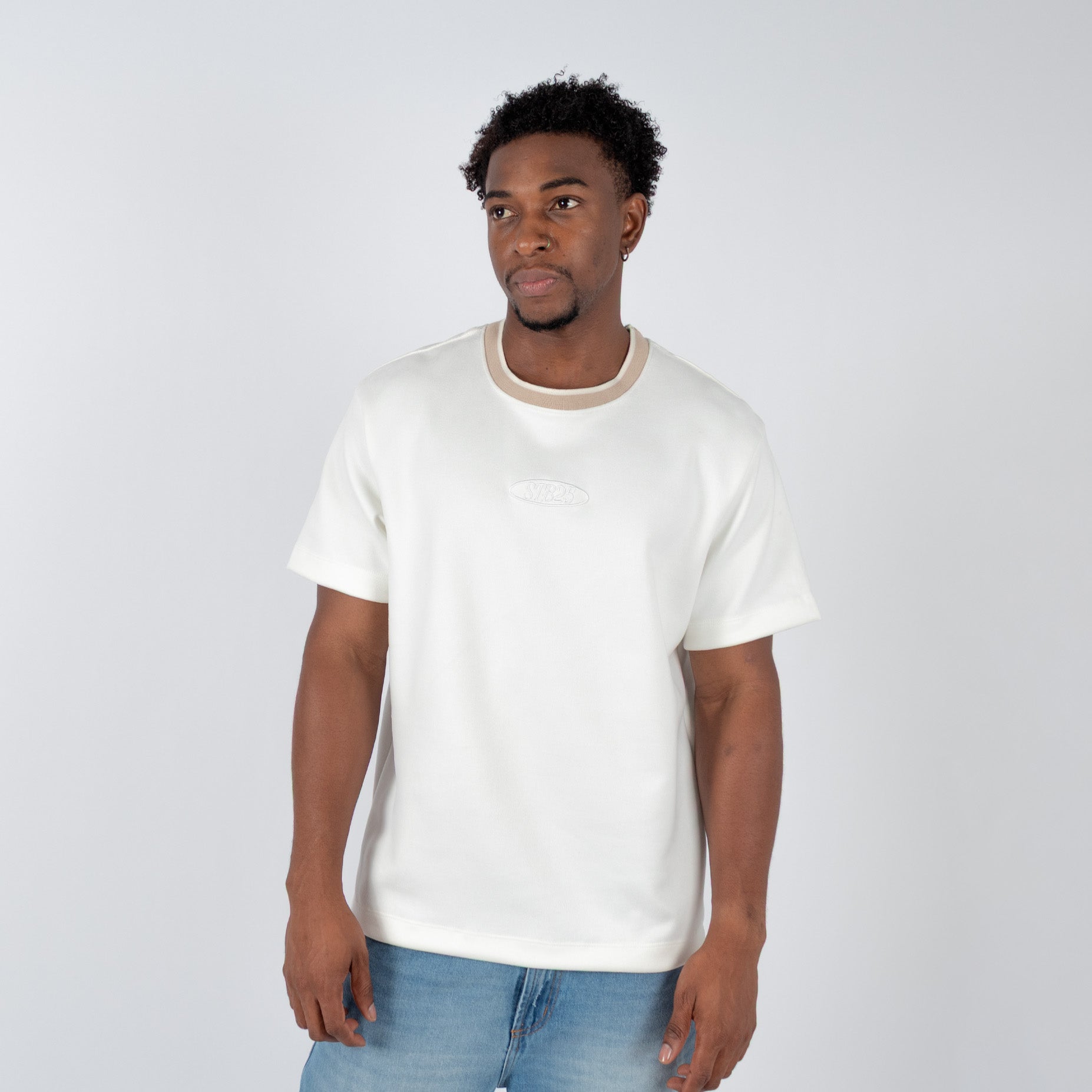 Camiseta hombre bordada Legend