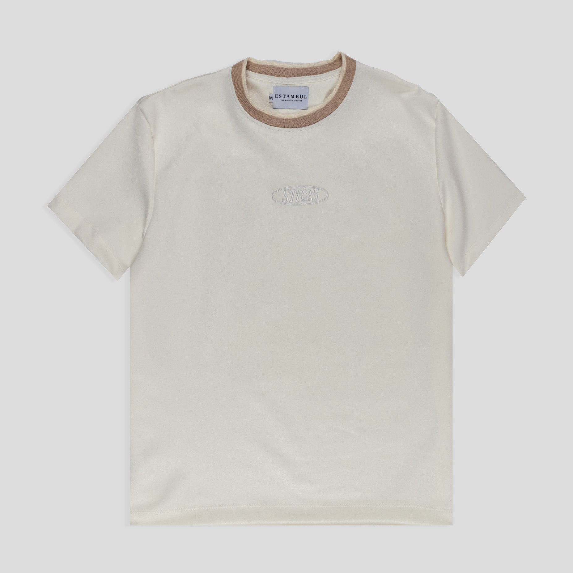 Camiseta hombre bordada Legend