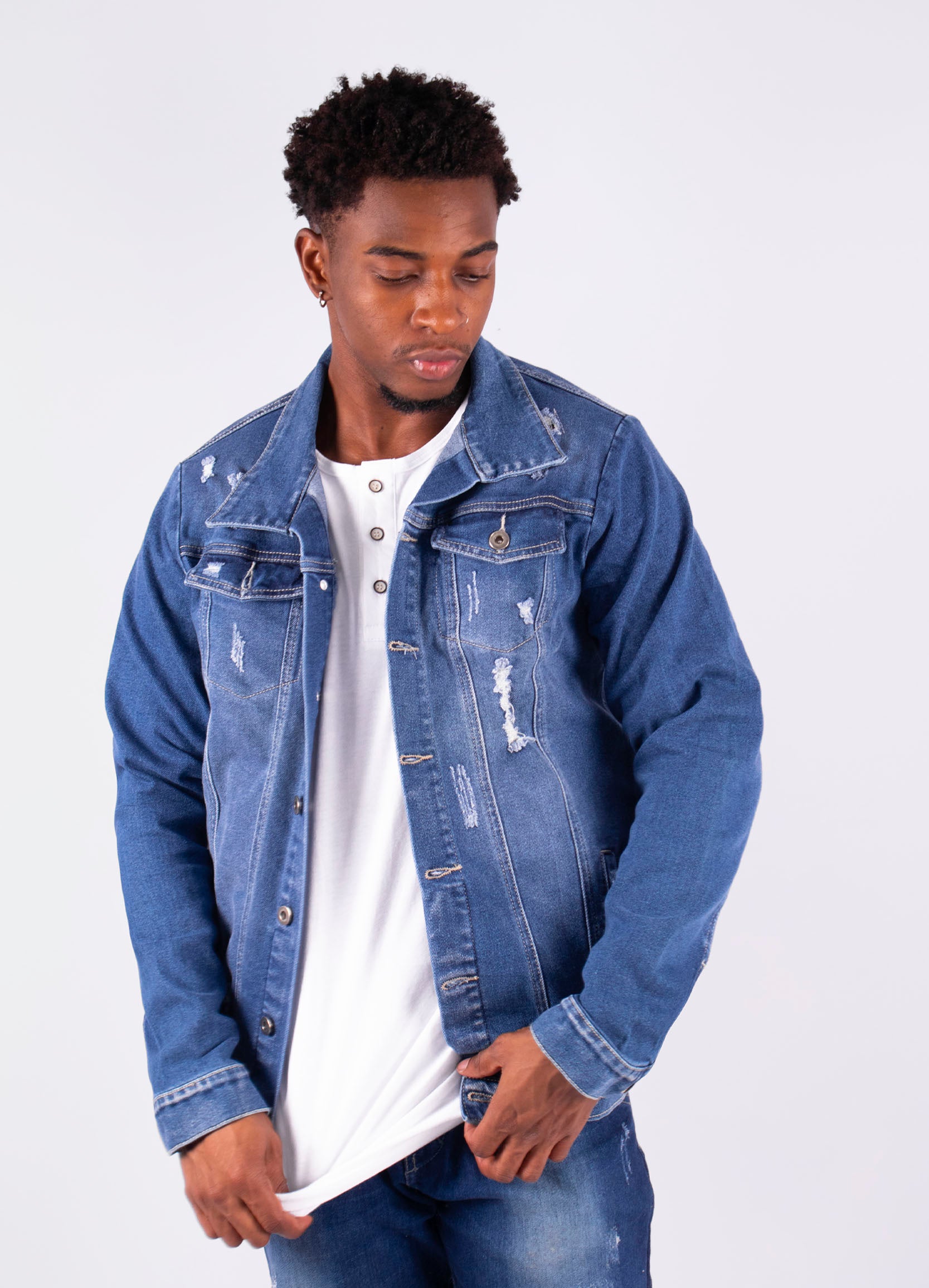 Chaqueta hombre azul rotos