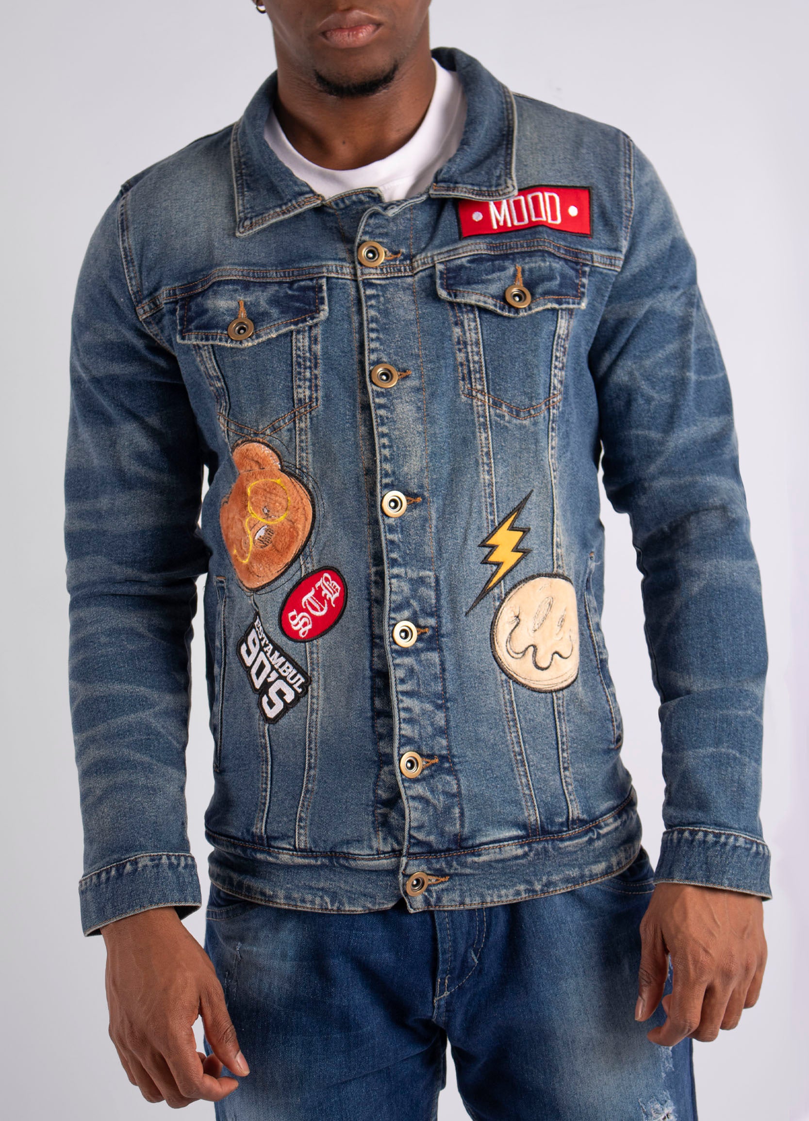 Chaqueta hombre apliques