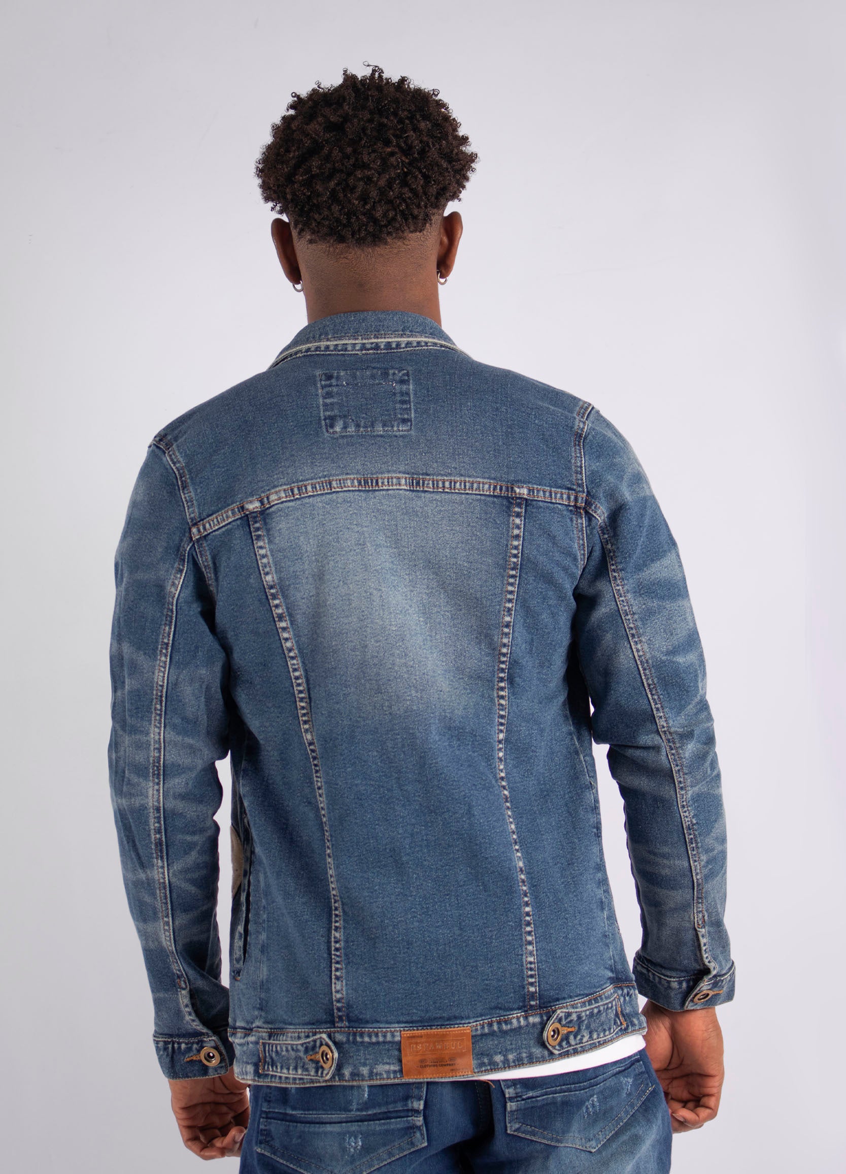 Chaqueta hombre apliques