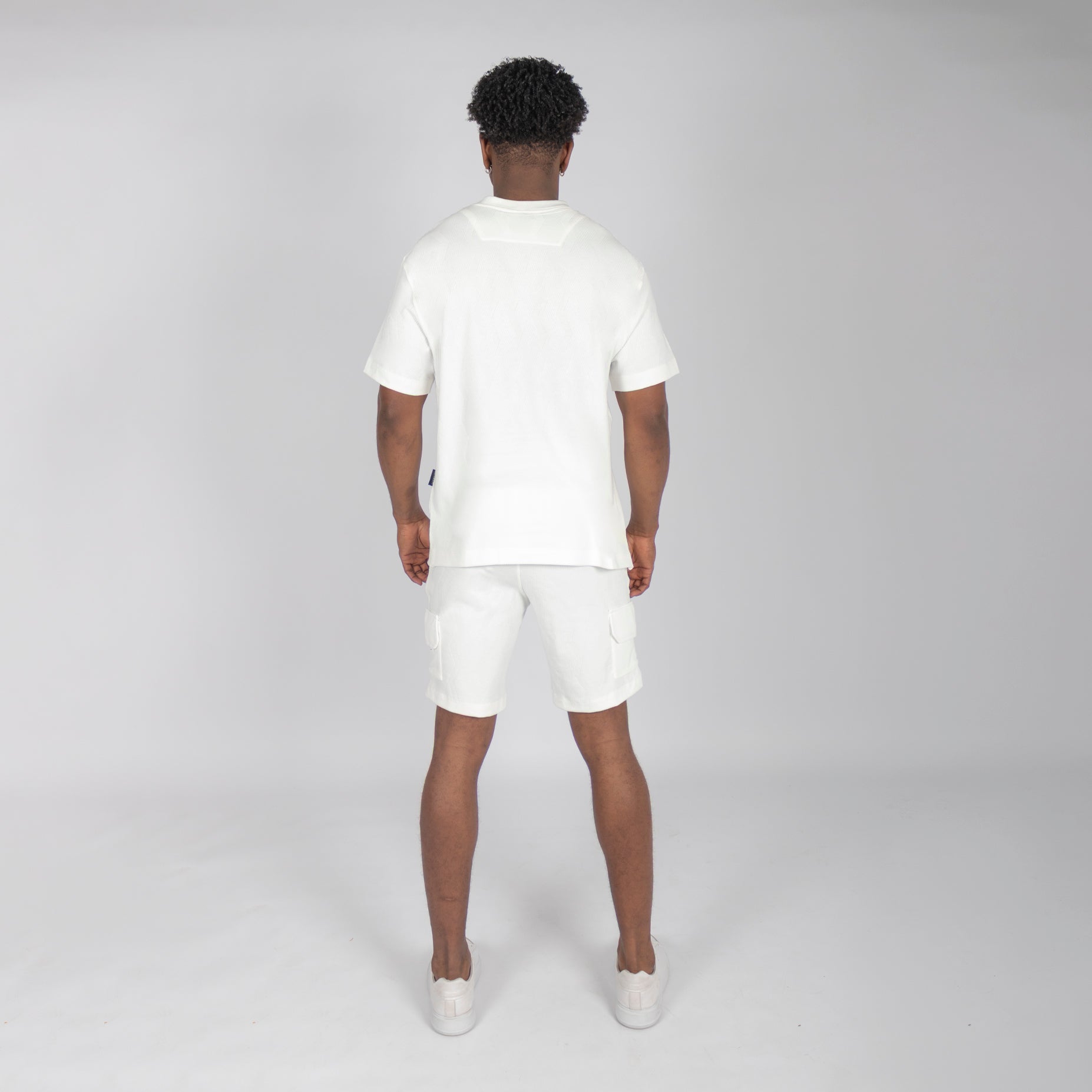 Conjunto hombre textura beige