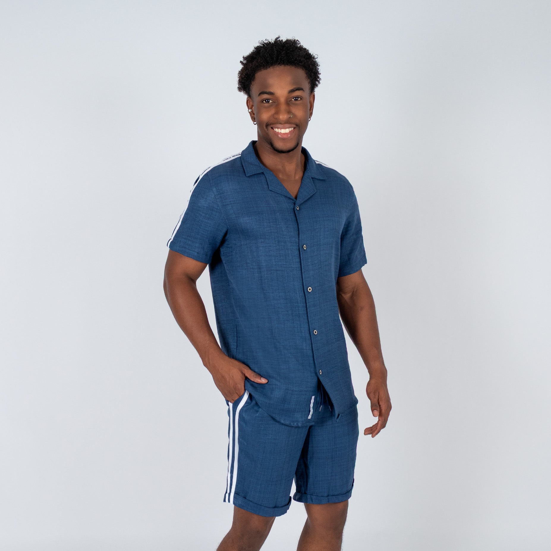 Conjunto hombre lineas azul