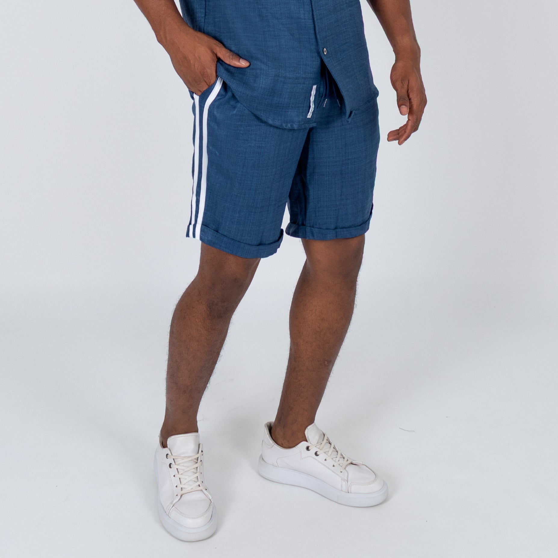 Conjunto hombre lineas azul