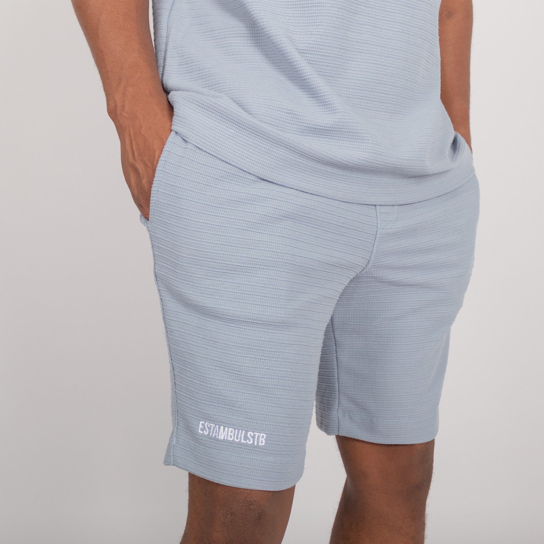 Conjunto hombre textura expresive  azul