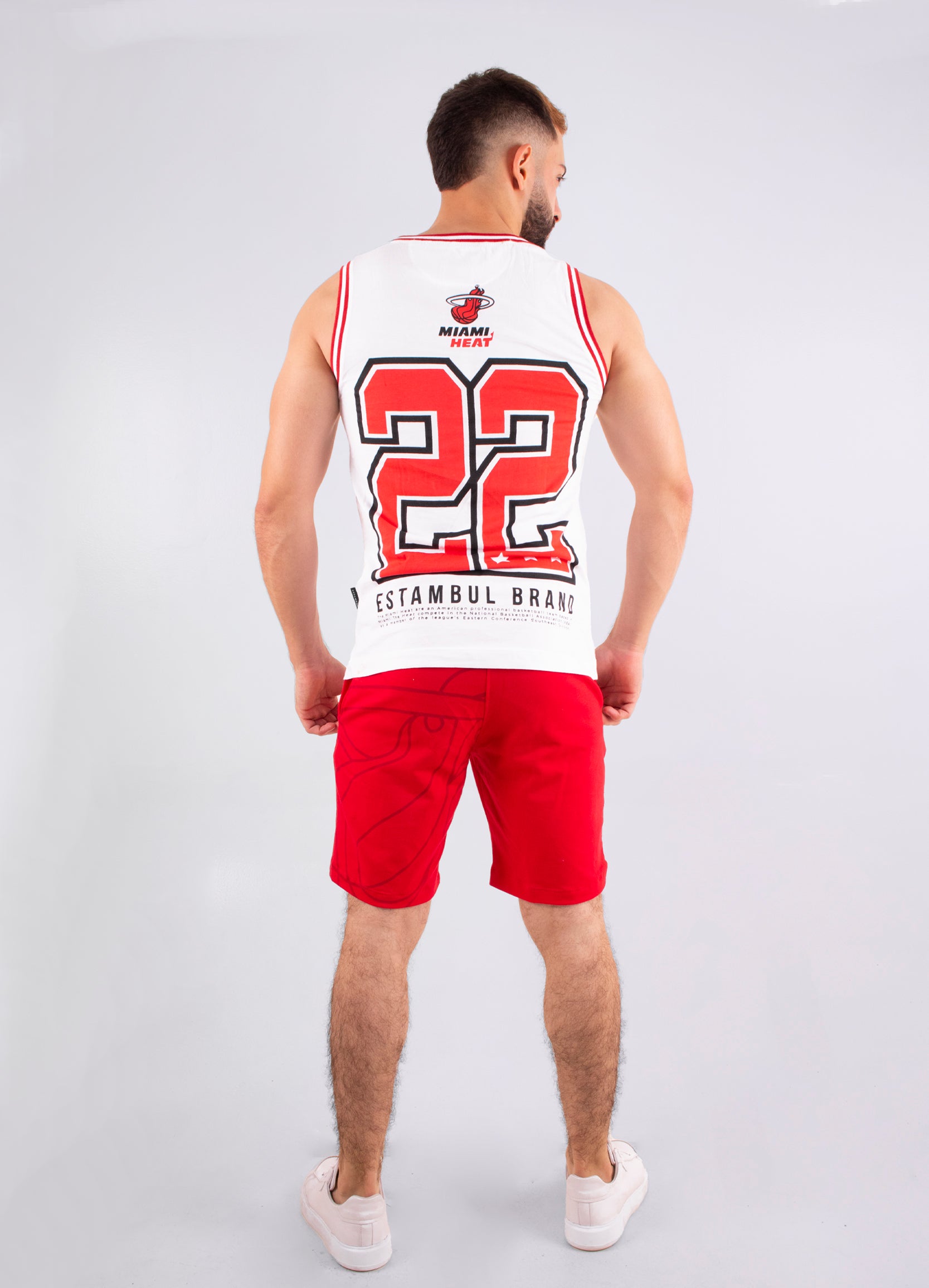 Conjunto hombre Bulls