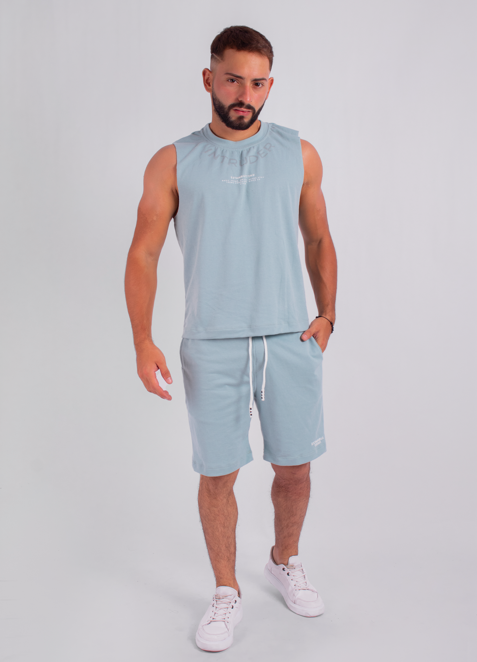 Conjunto hombre Intruder