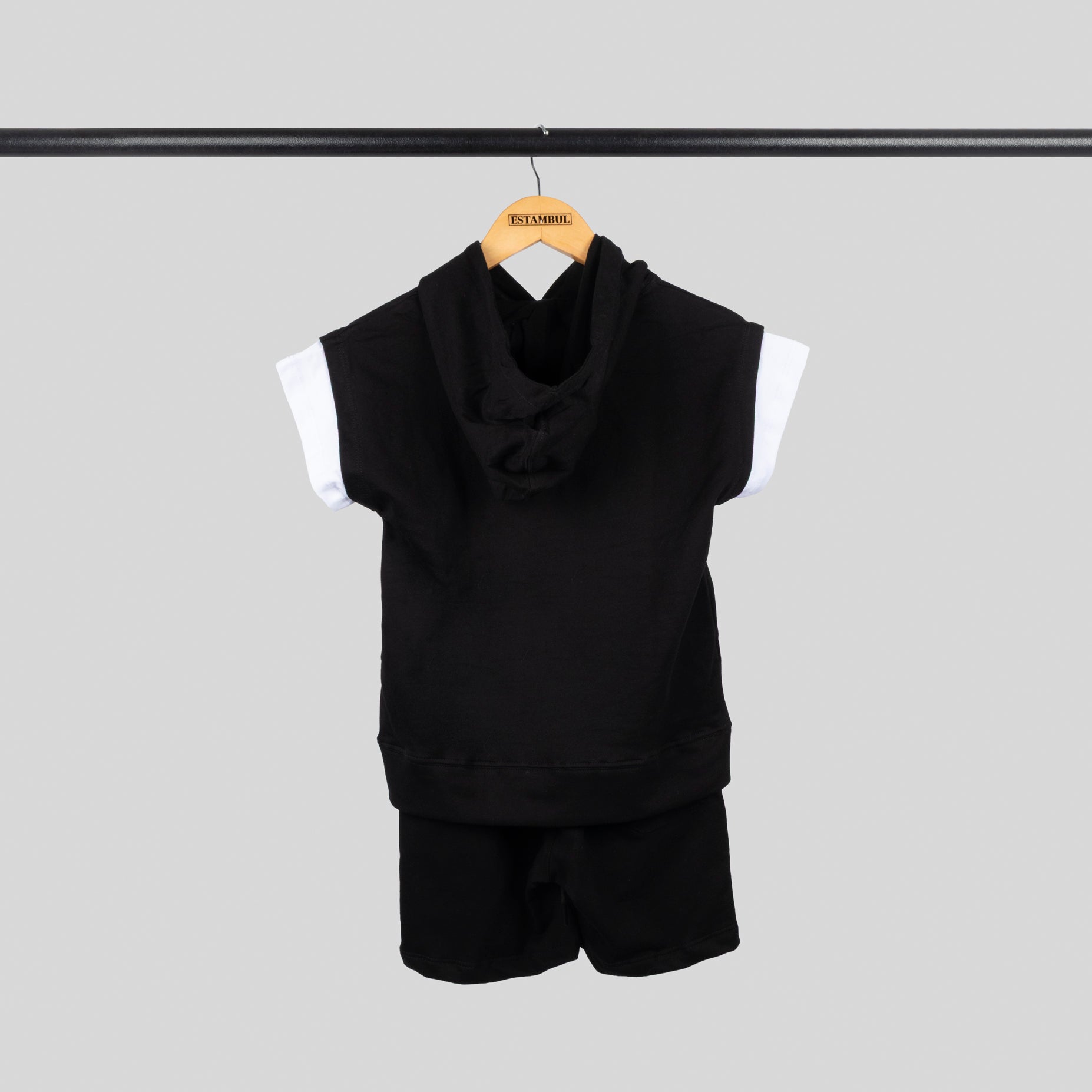 Conjunto niño capucha negro