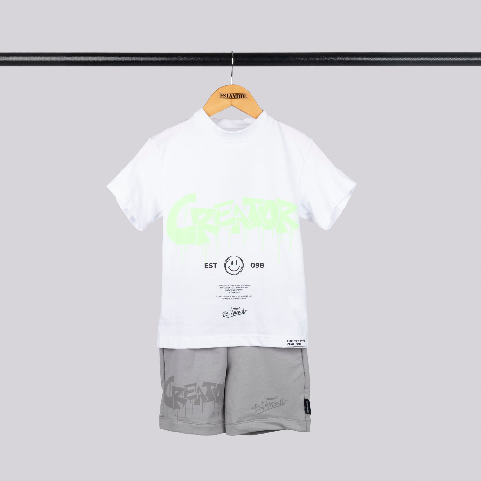 Conjunto niño Creator