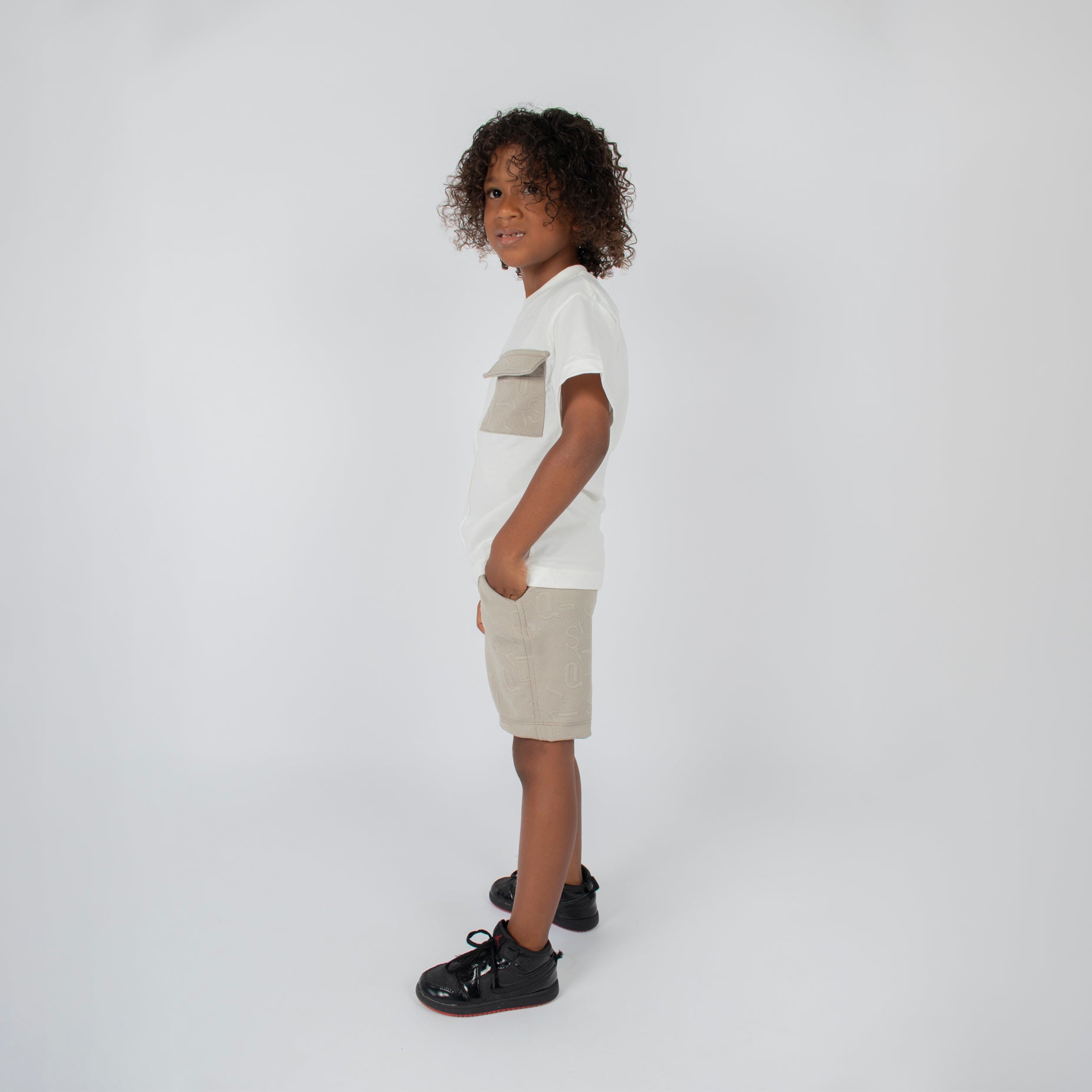 Conjunto niño clasico letras arena