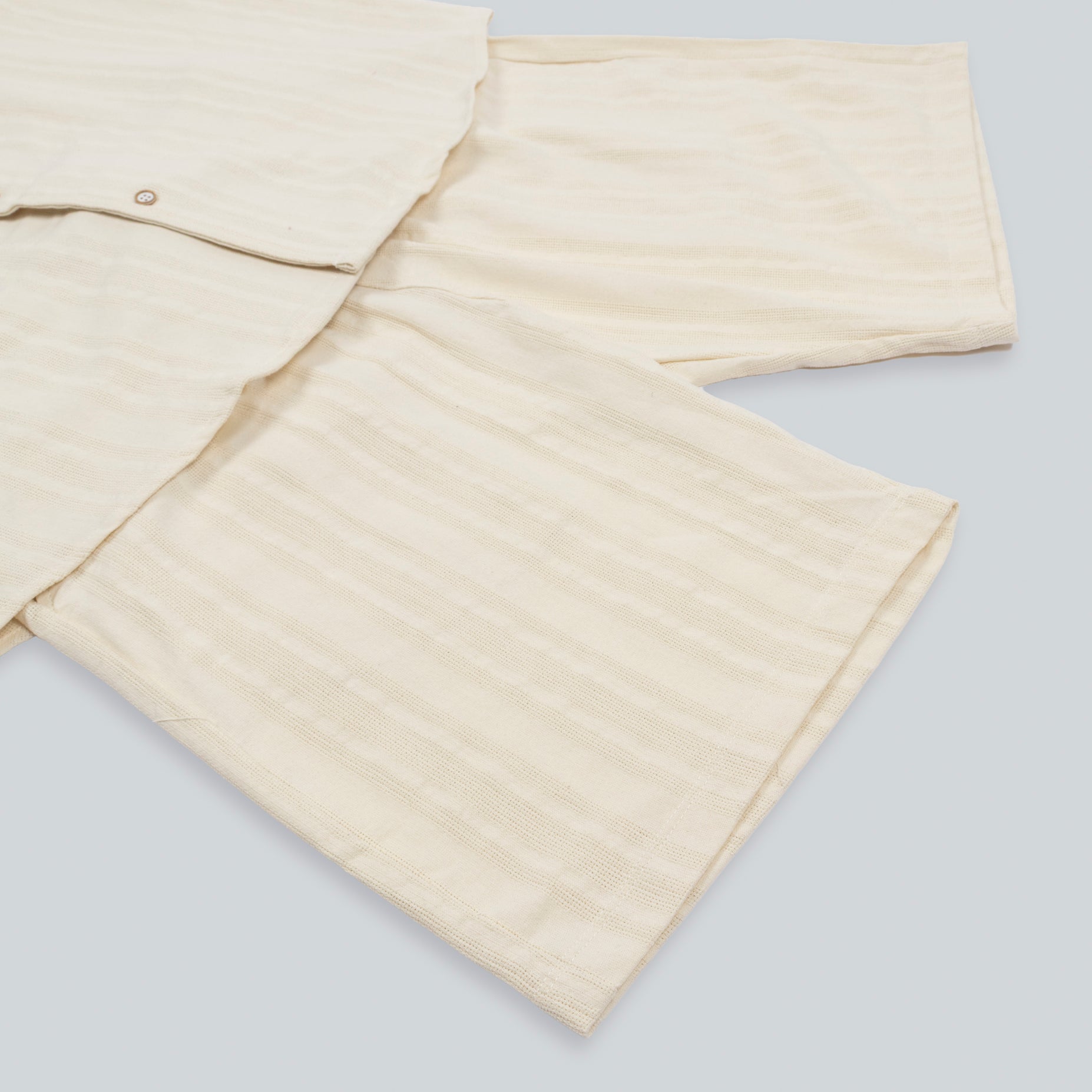 Conjunto hombre textura crema