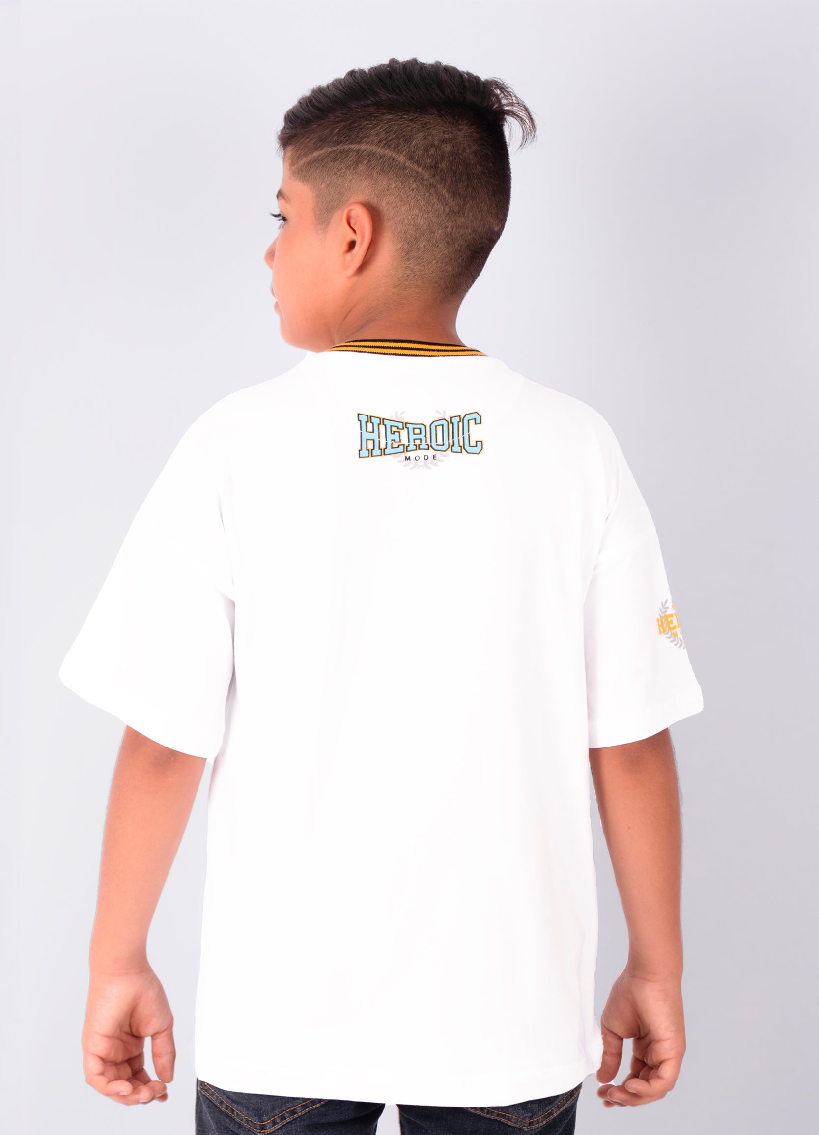 Oversize niño Chronicles