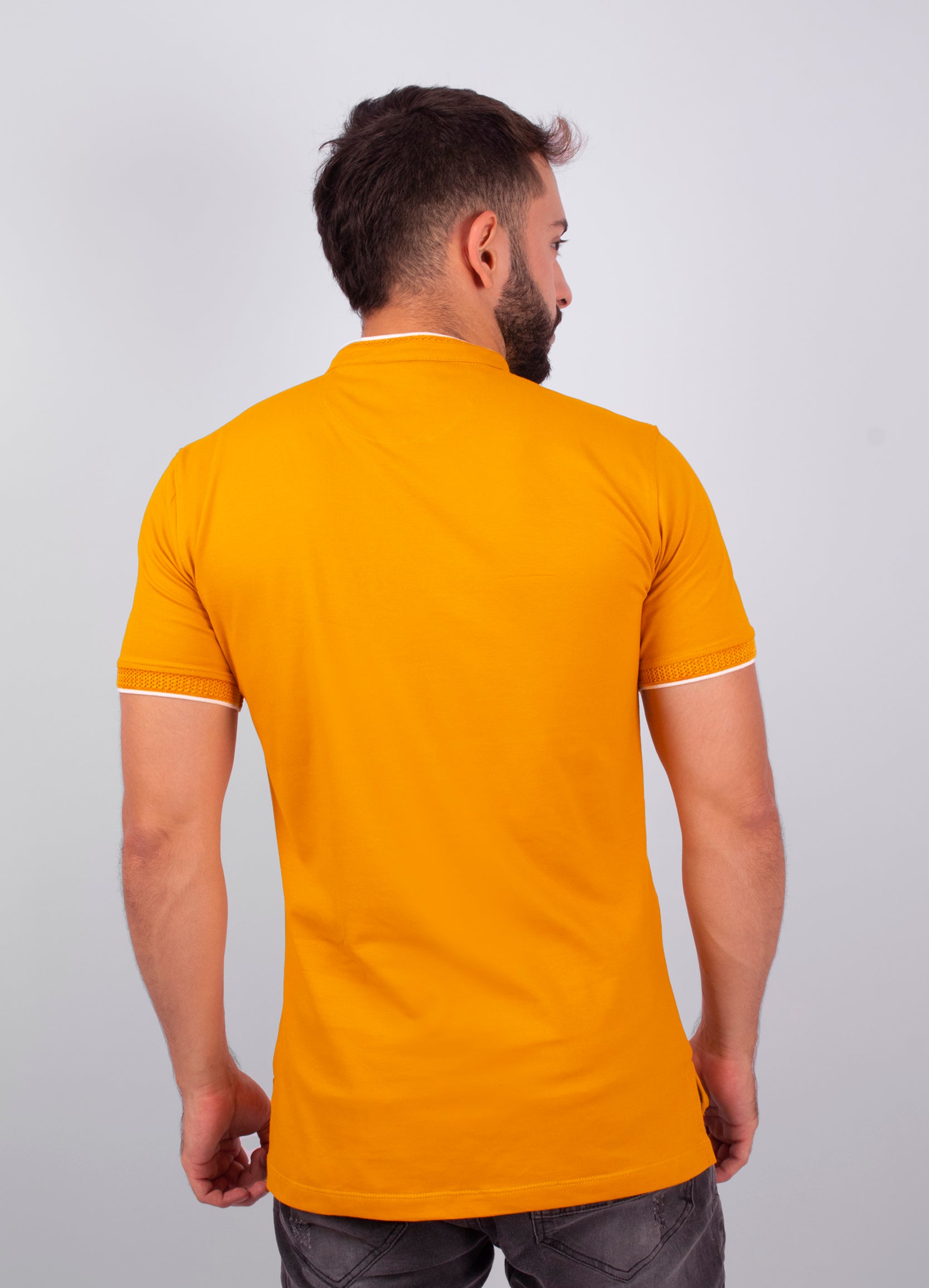 Polo hombre Básico mostaza