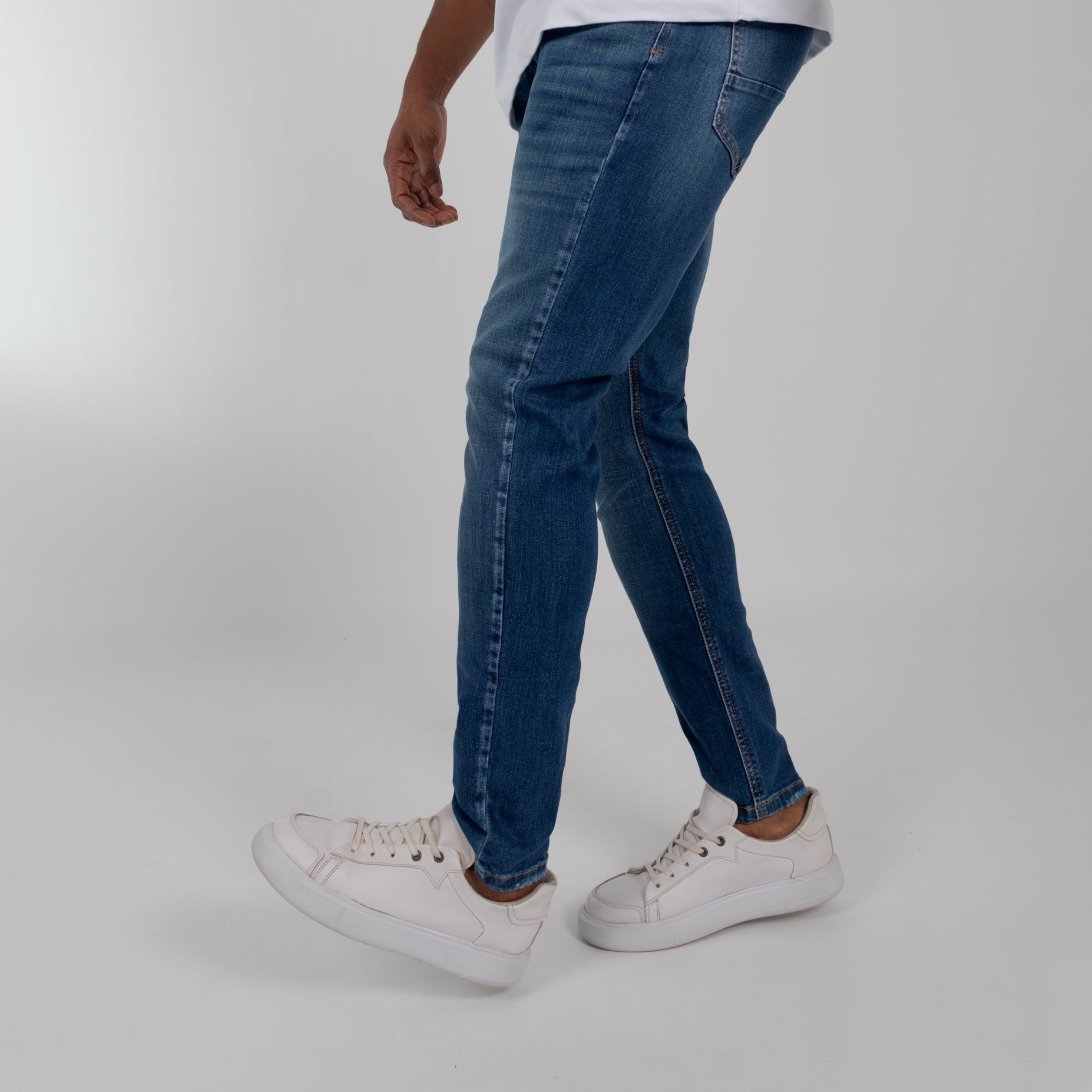 Jean hombre recto azul claro