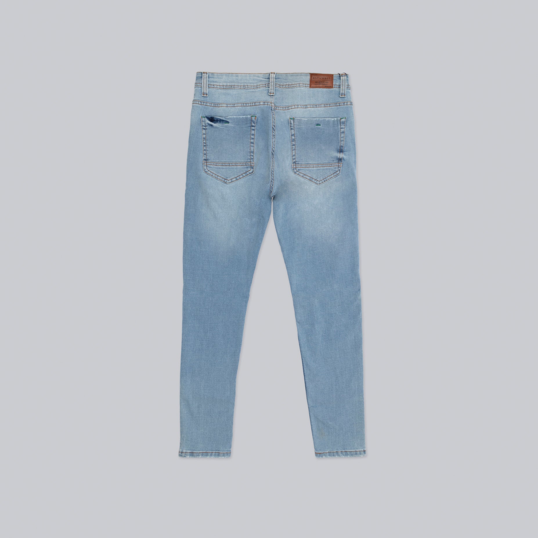 Jean hombre skinny con desgaste y rotos