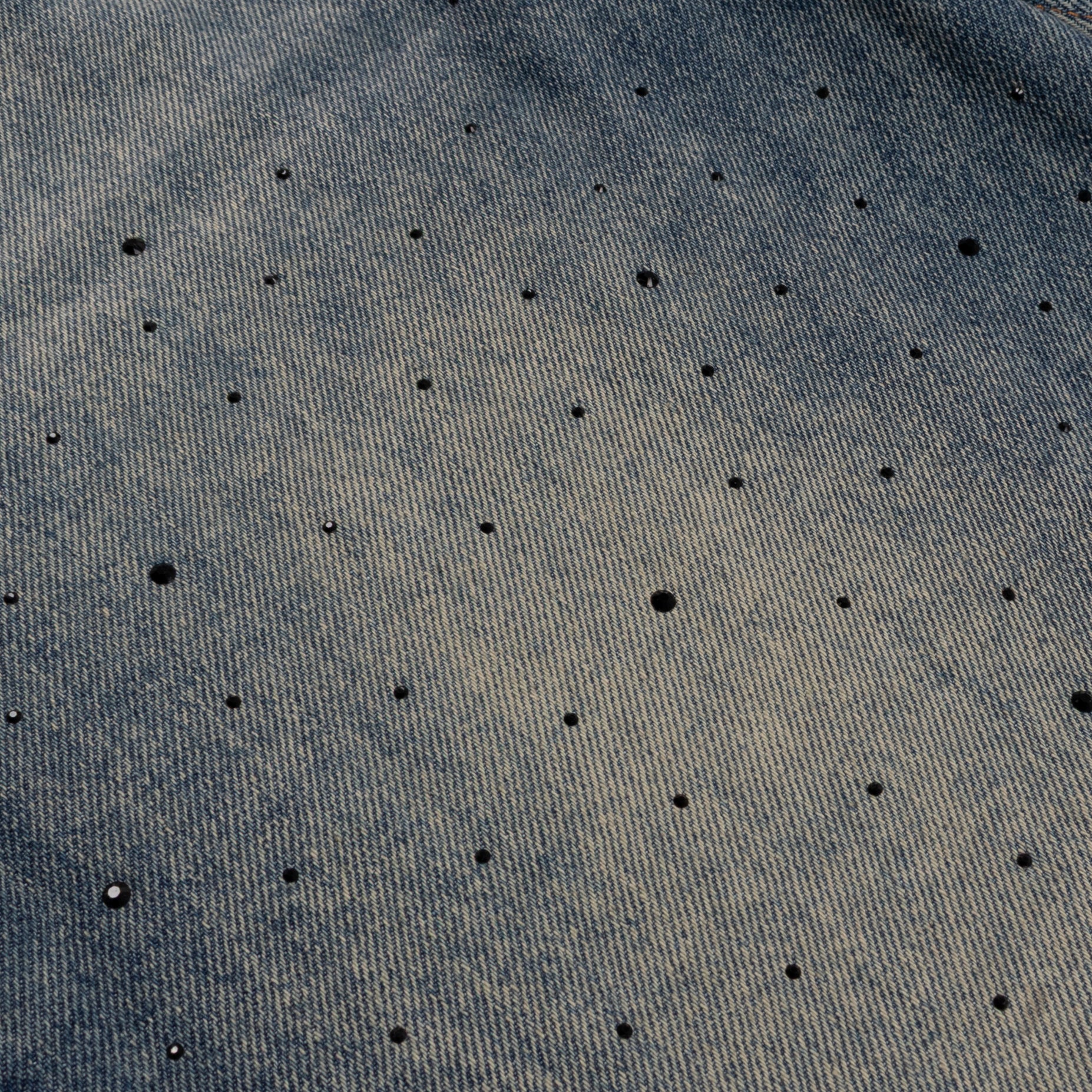 Jean hombre baggy piedras