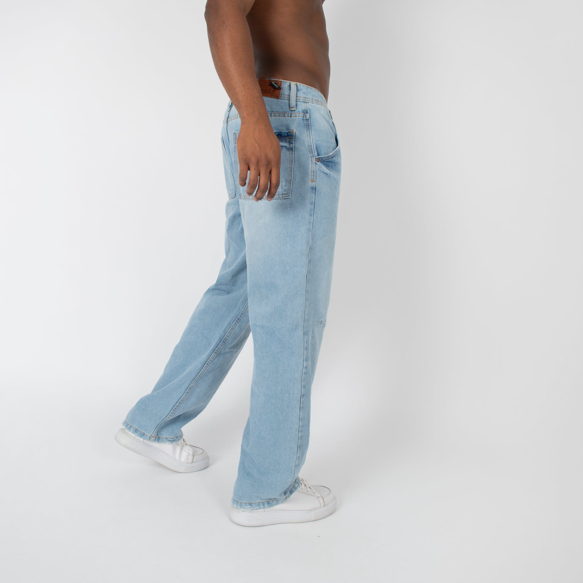 Jean hombre baggy azul claro