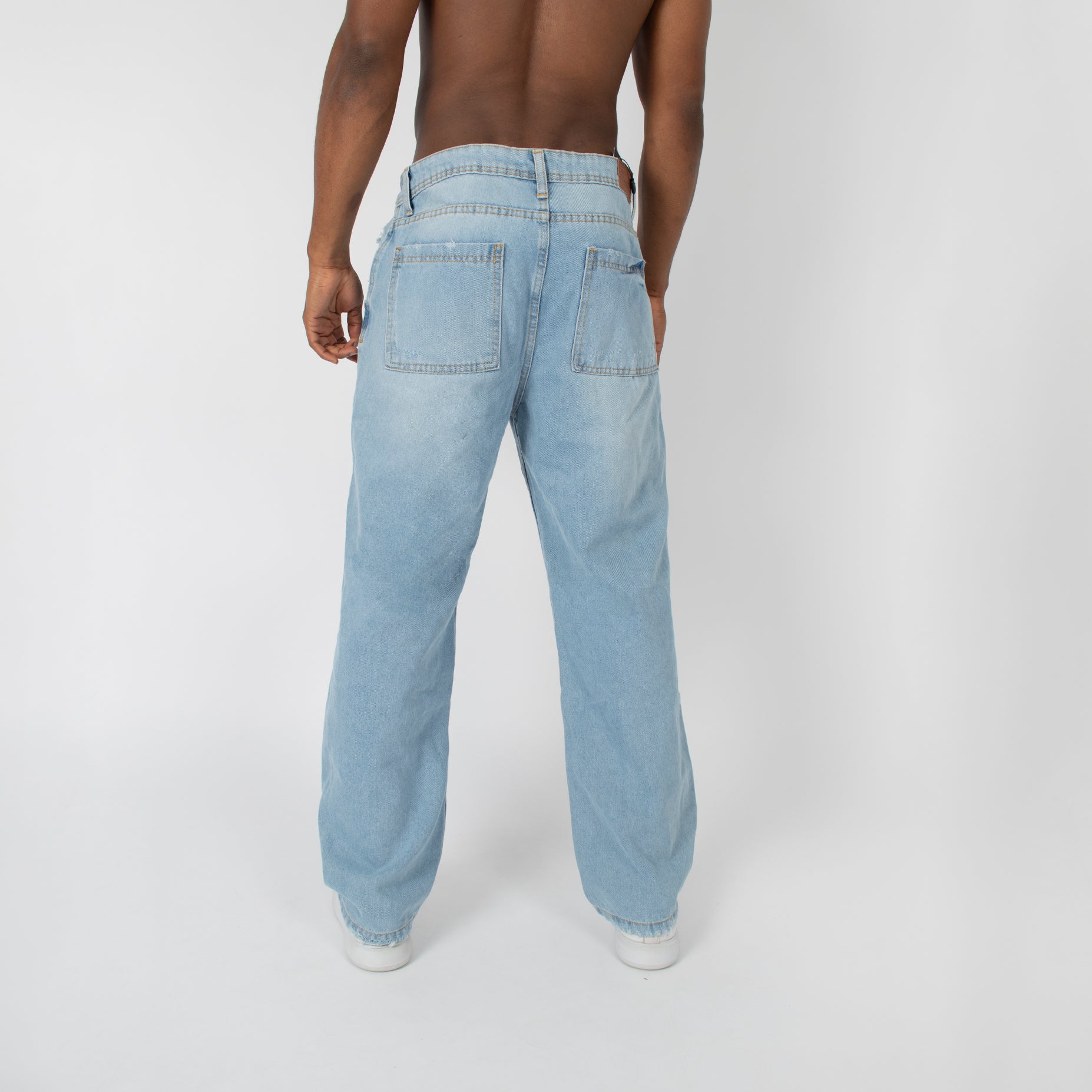 Jean hombre baggy azul claro