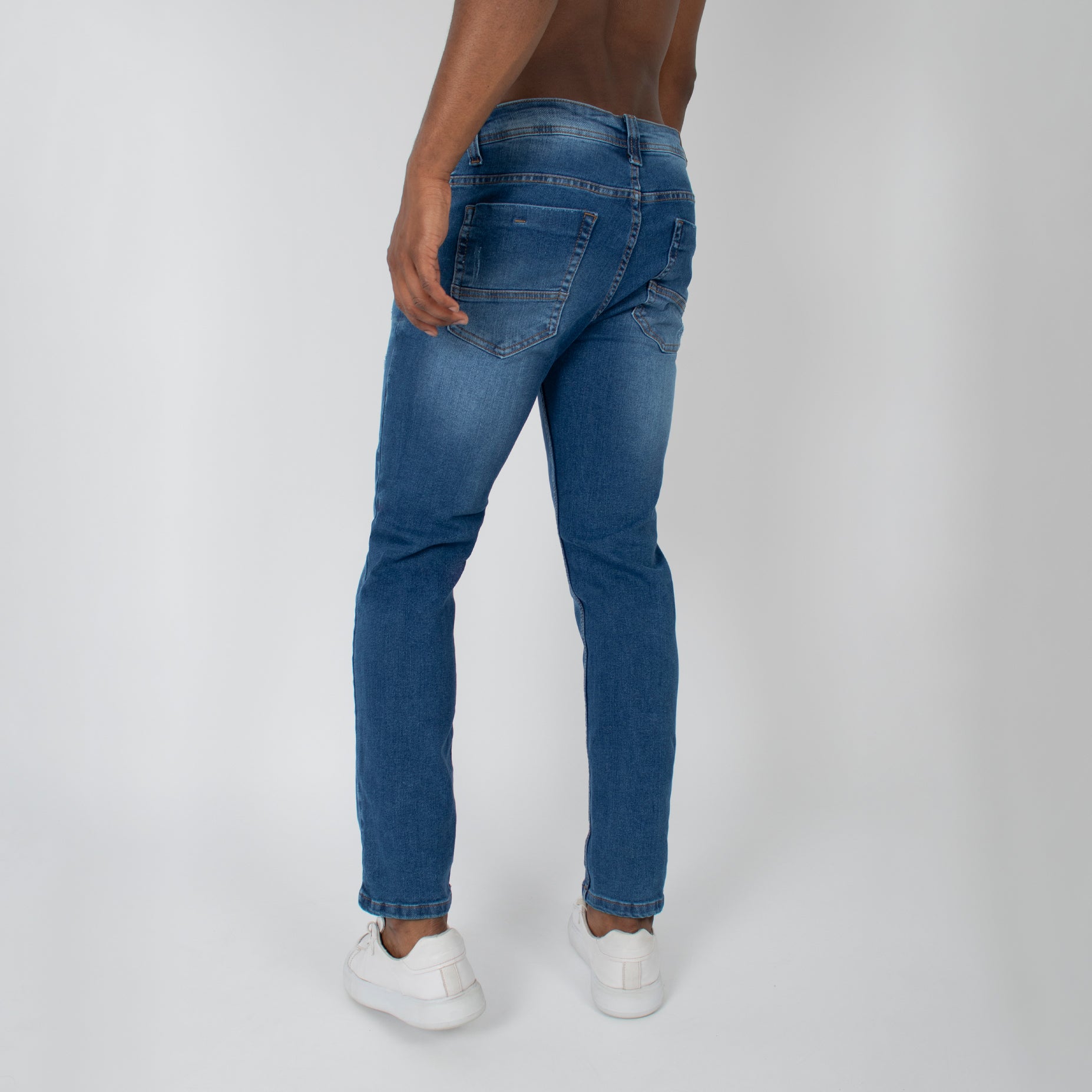 Jean hombre recto azul