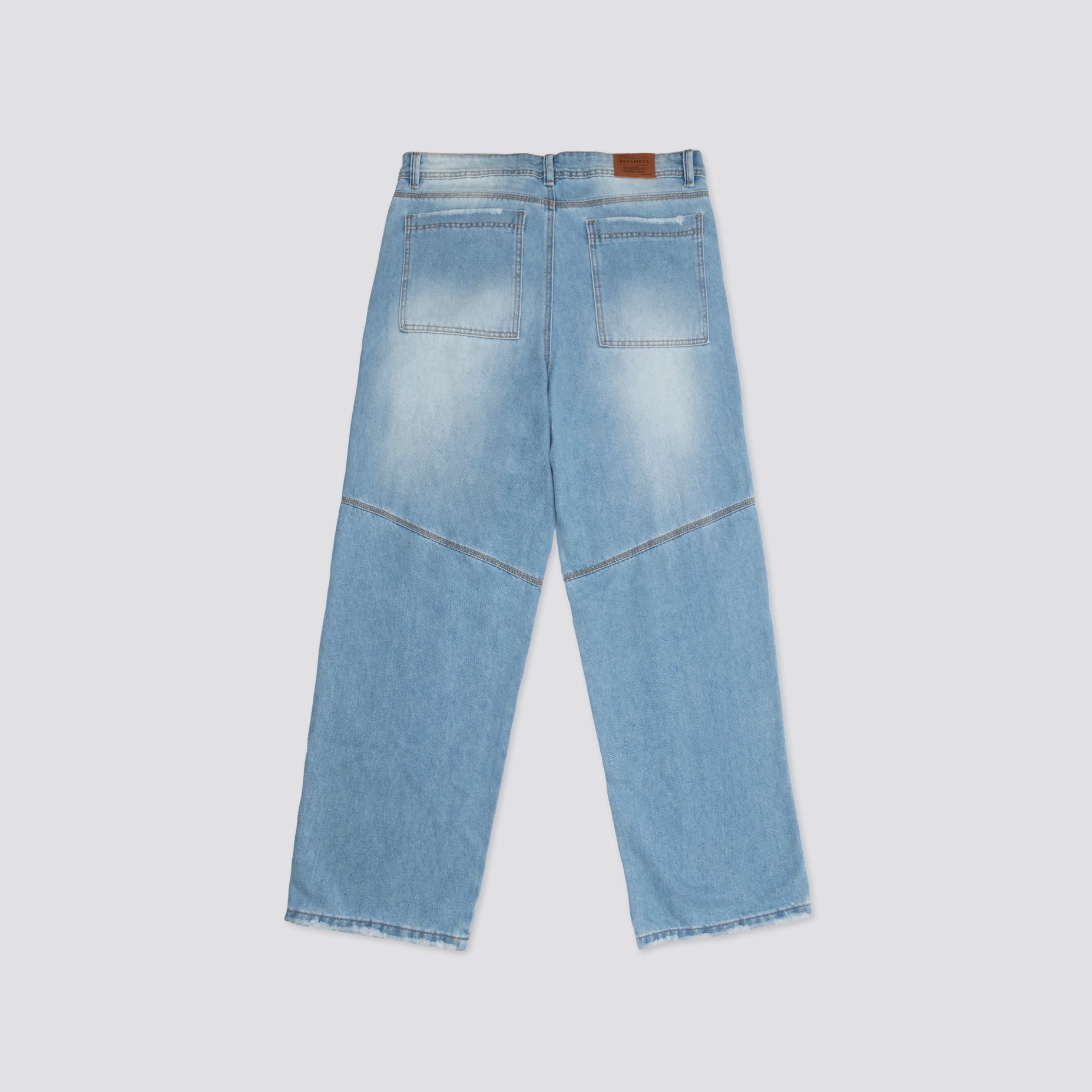 Jean baggy con taches