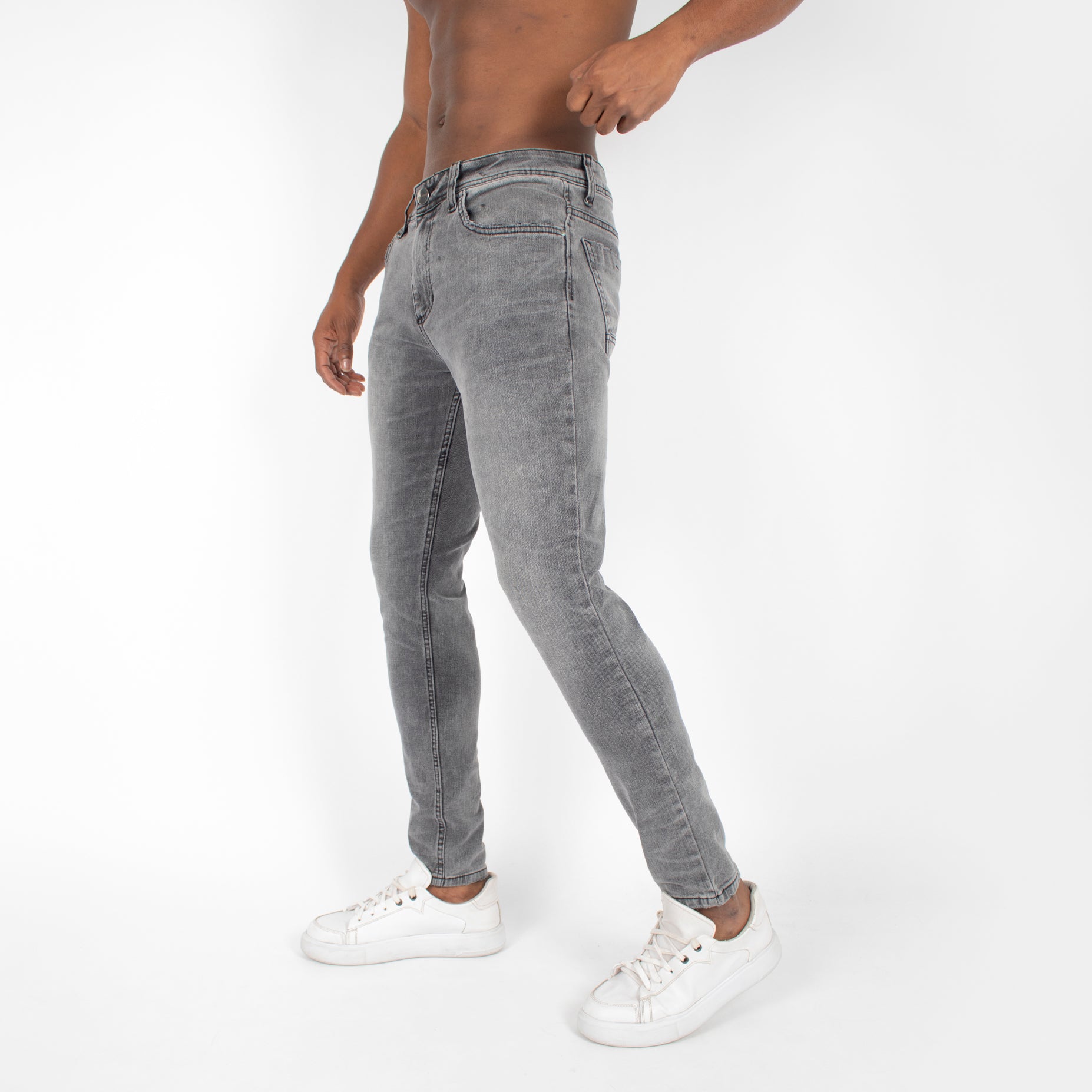 Jean hombre skinny gris