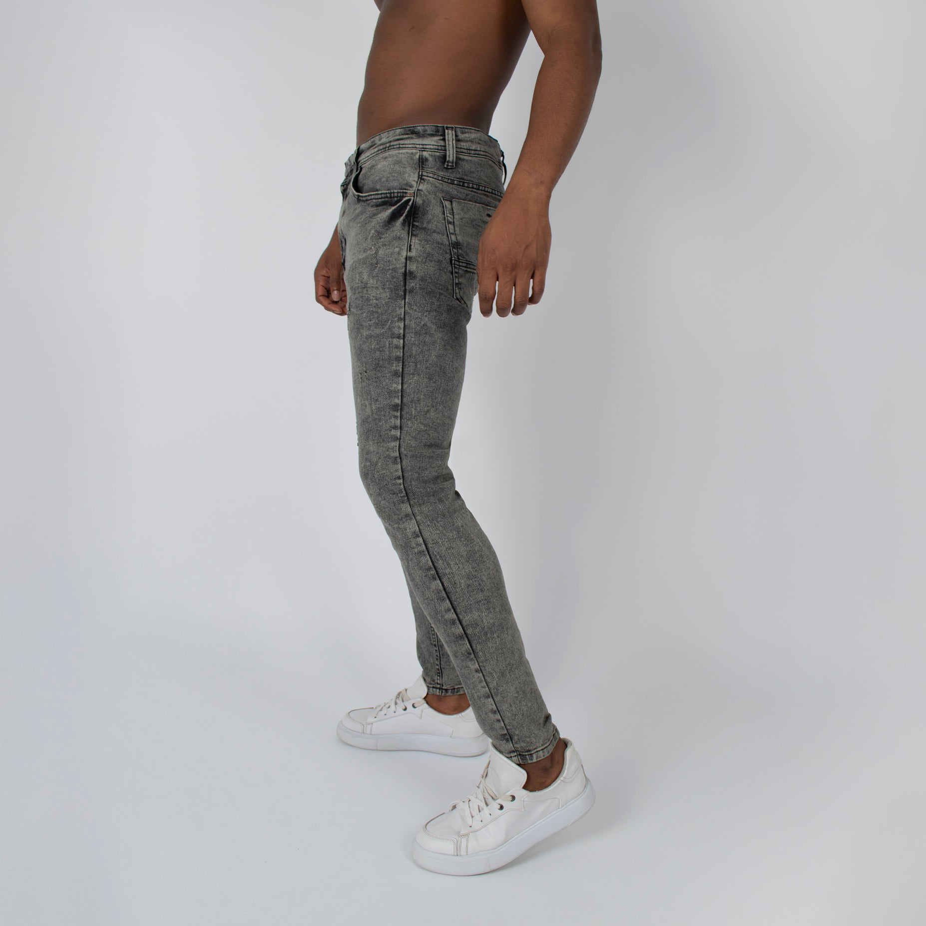 Jean hombre skinny gris