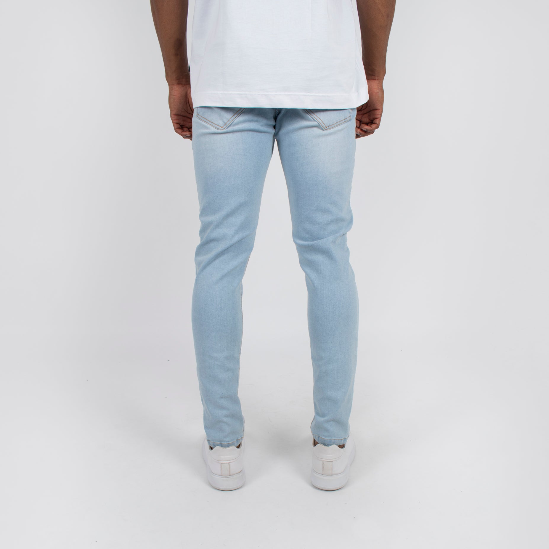 Jean hombre Regular azul claro