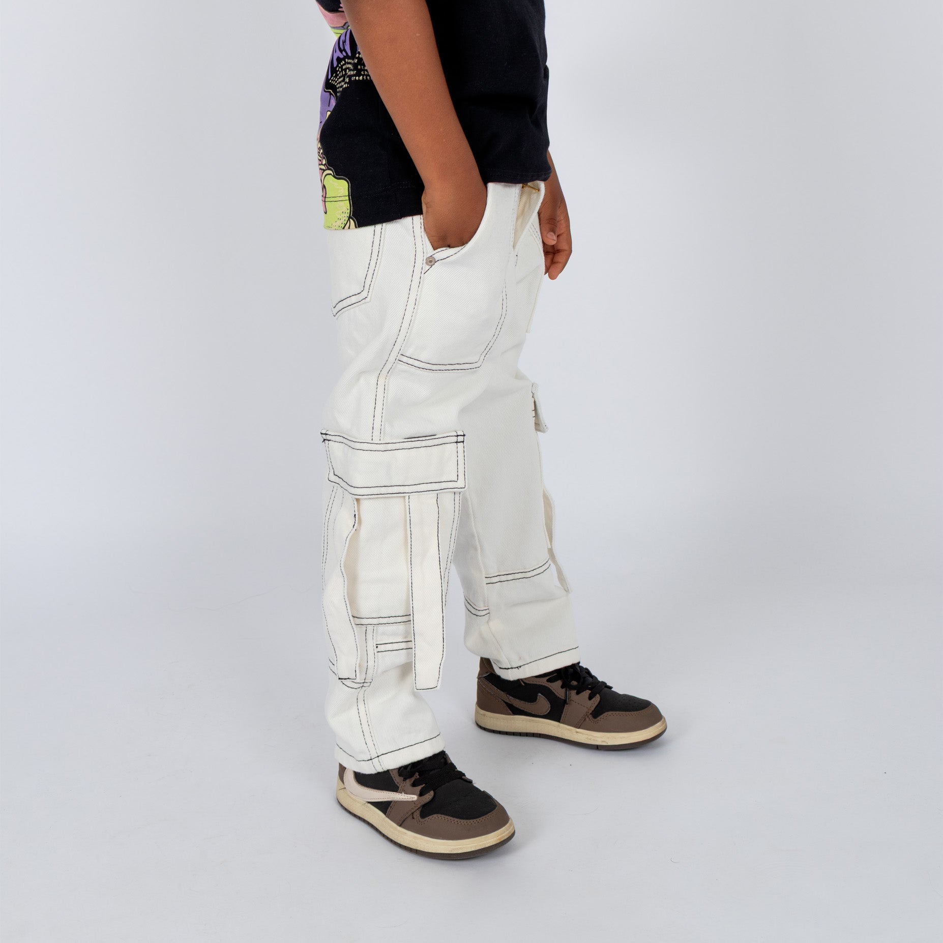 Jean cargo niño blanco