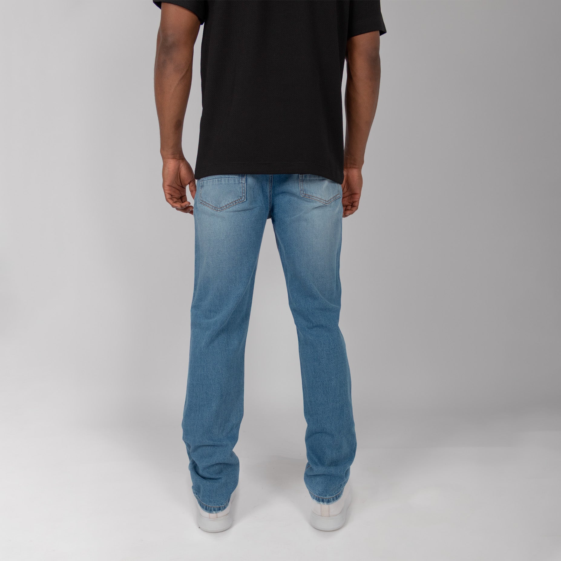 Jean hombre clasico azul claro