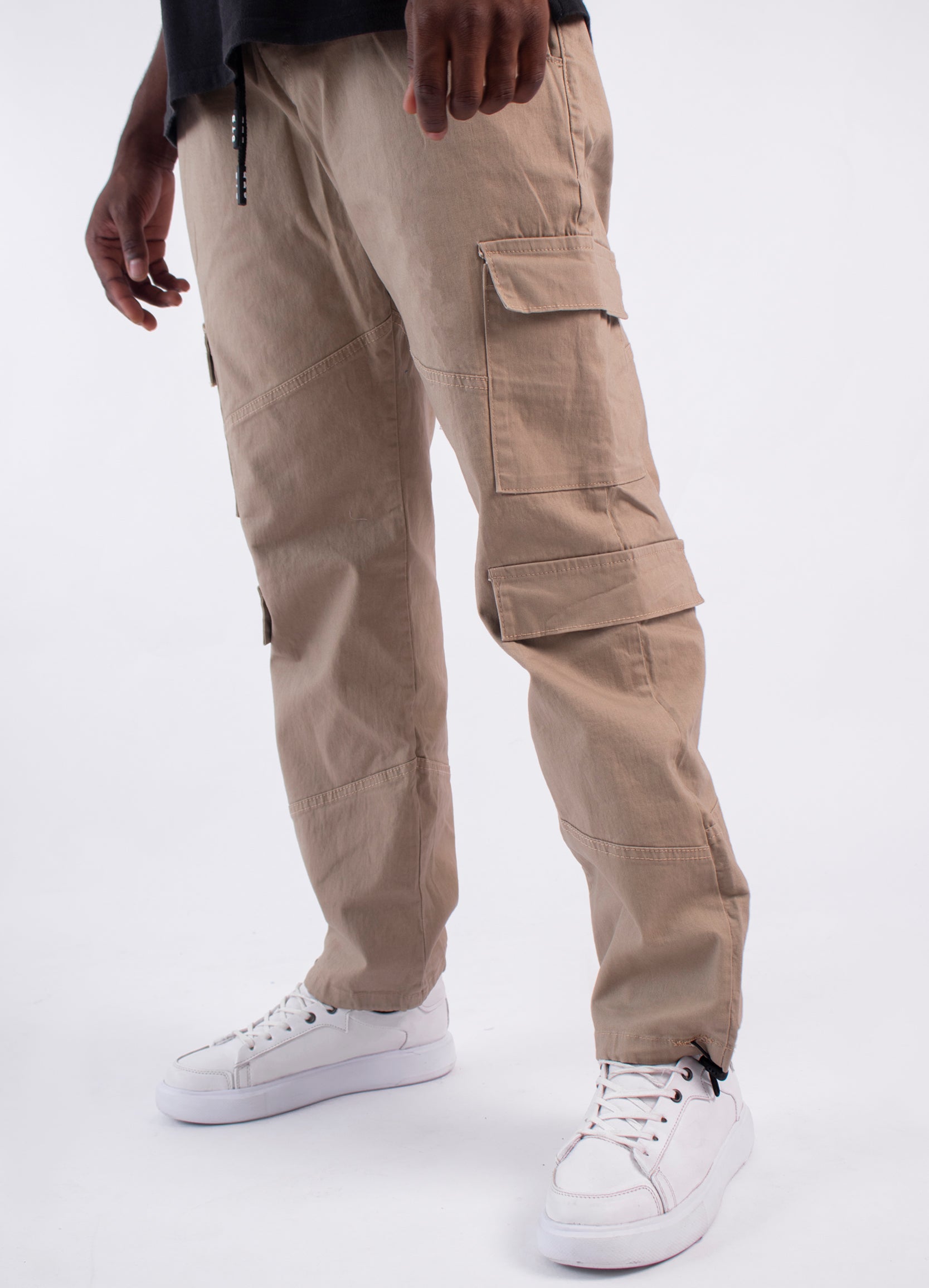 Jogger hombre cargo
