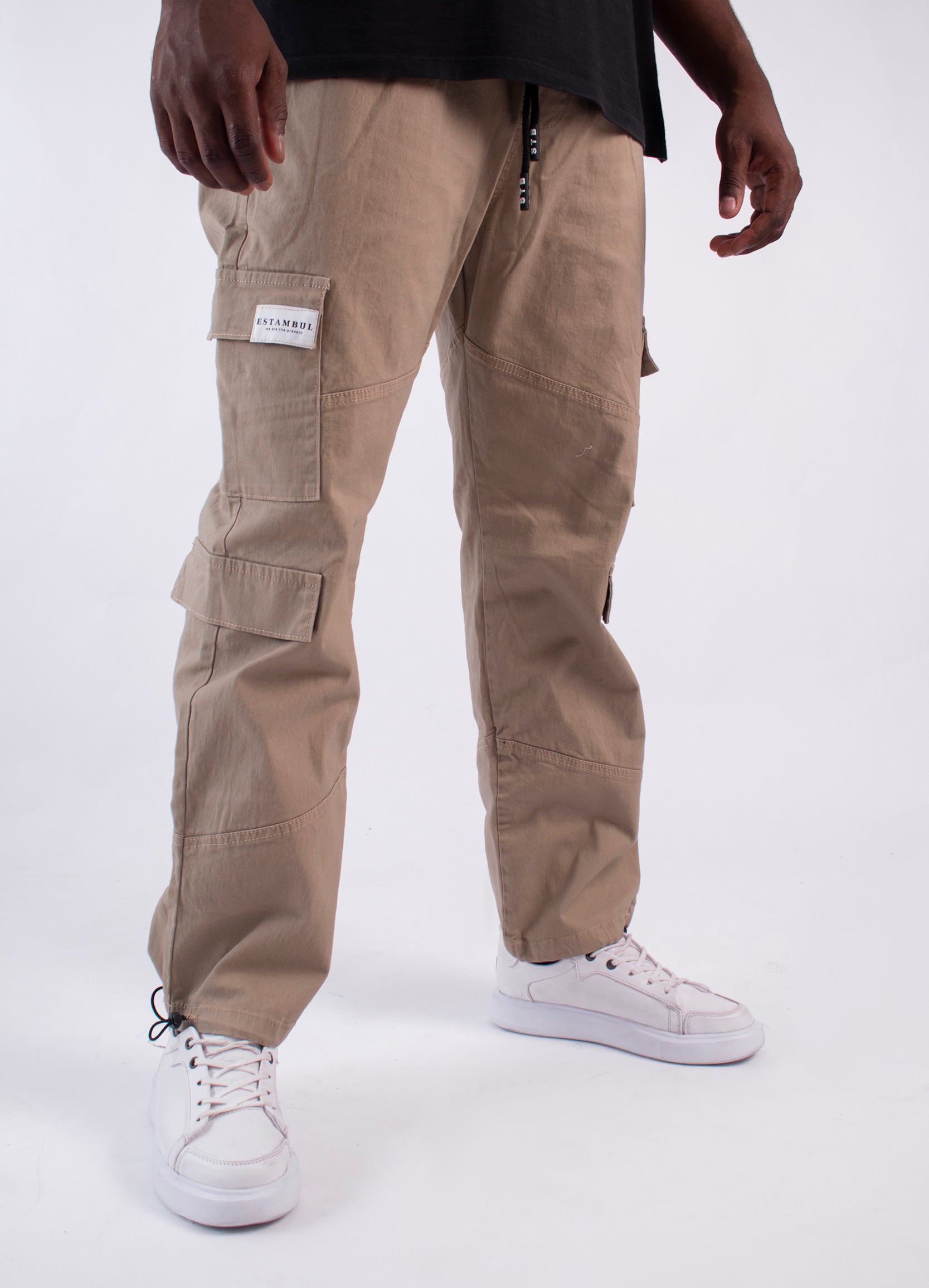 Jogger hombre cargo