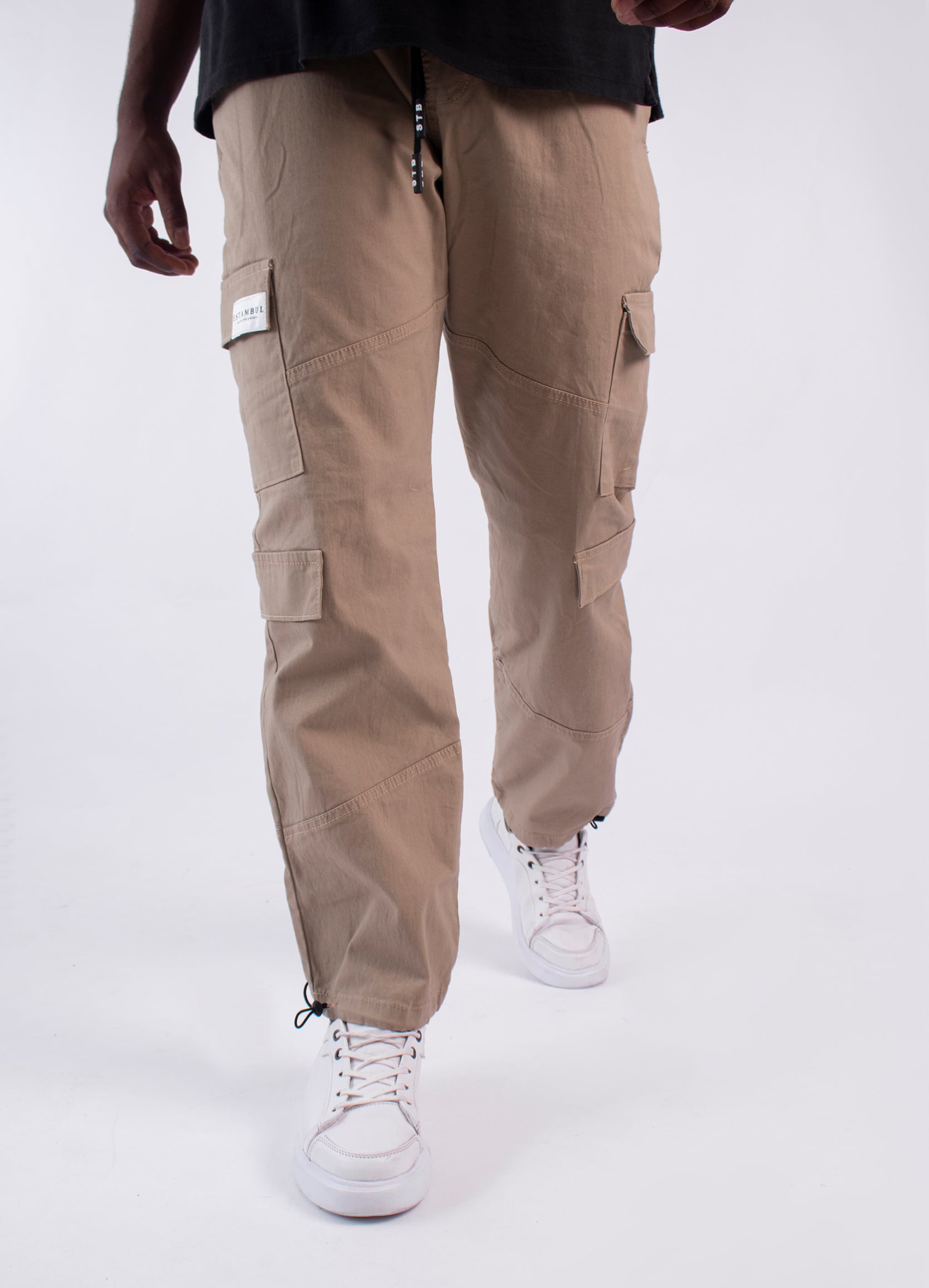Jogger hombre cargo