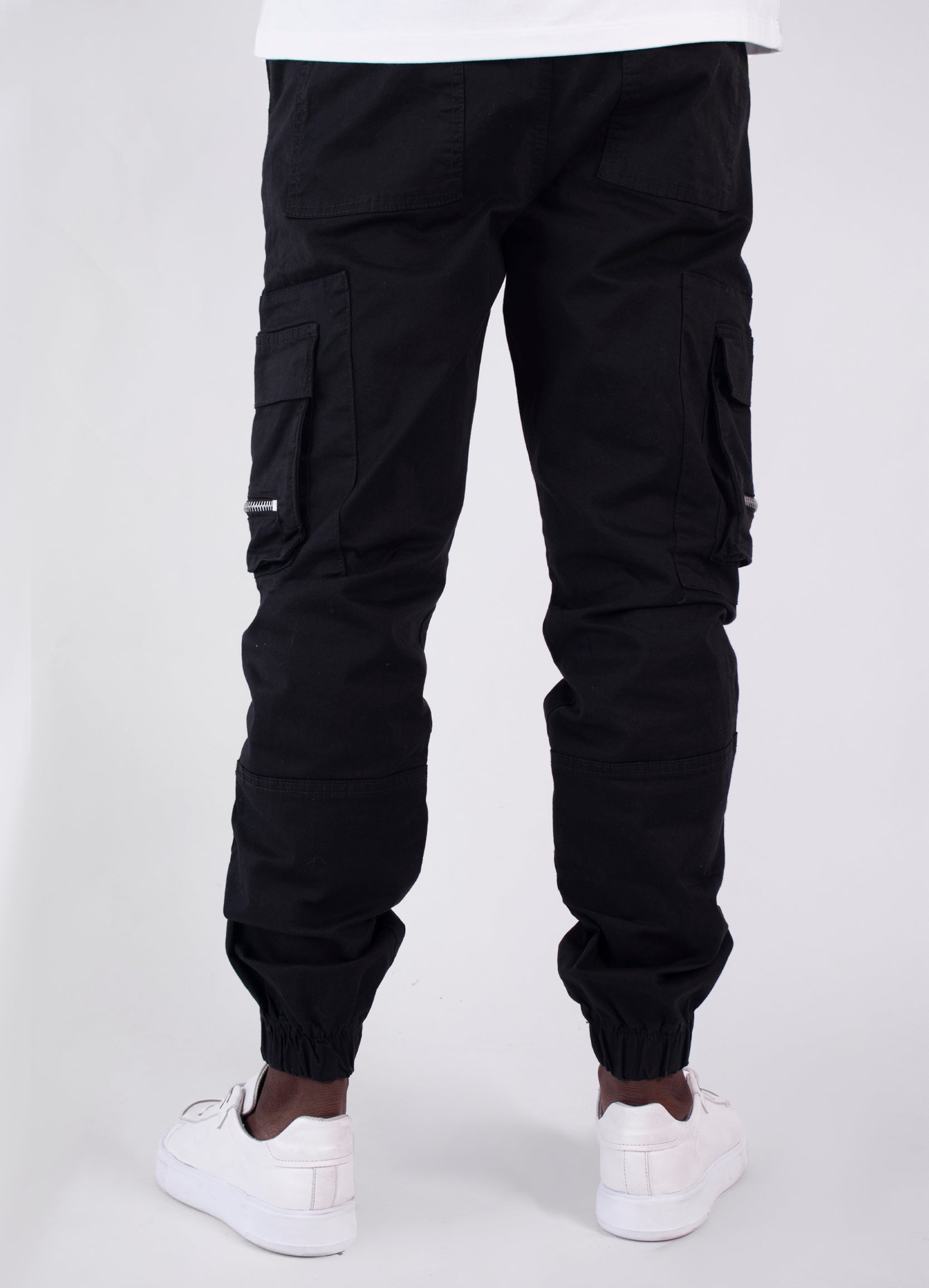 Jogger hombre con cierres