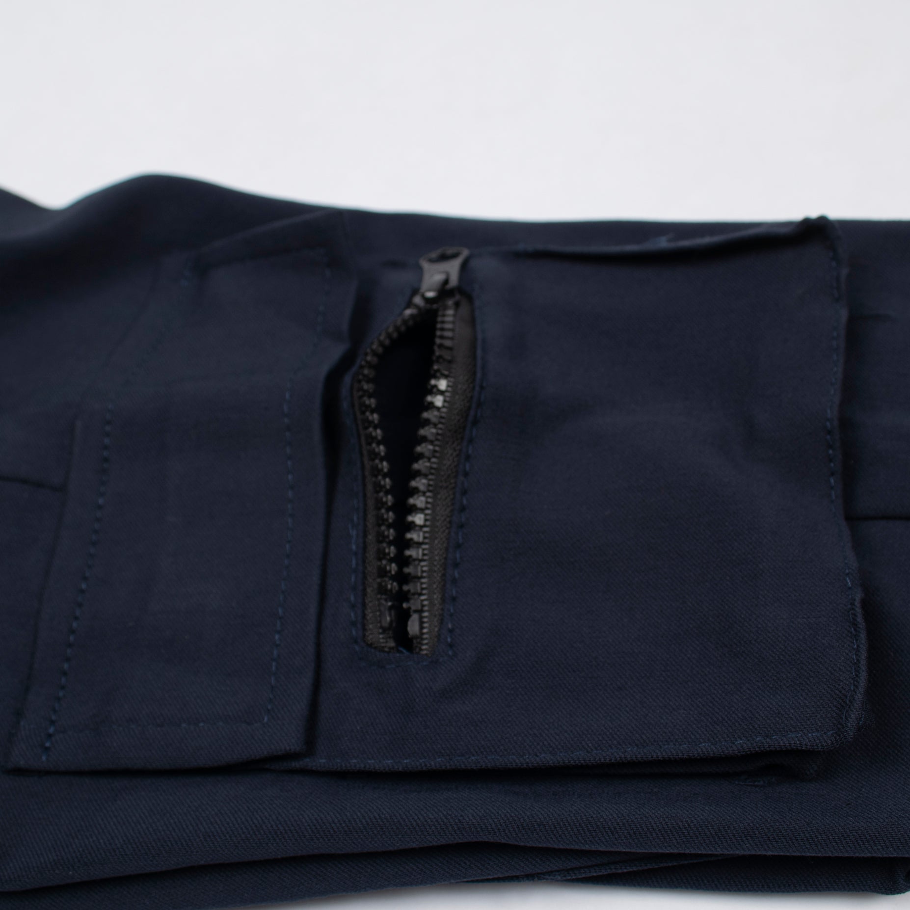 Jogger niño bolsillos azul