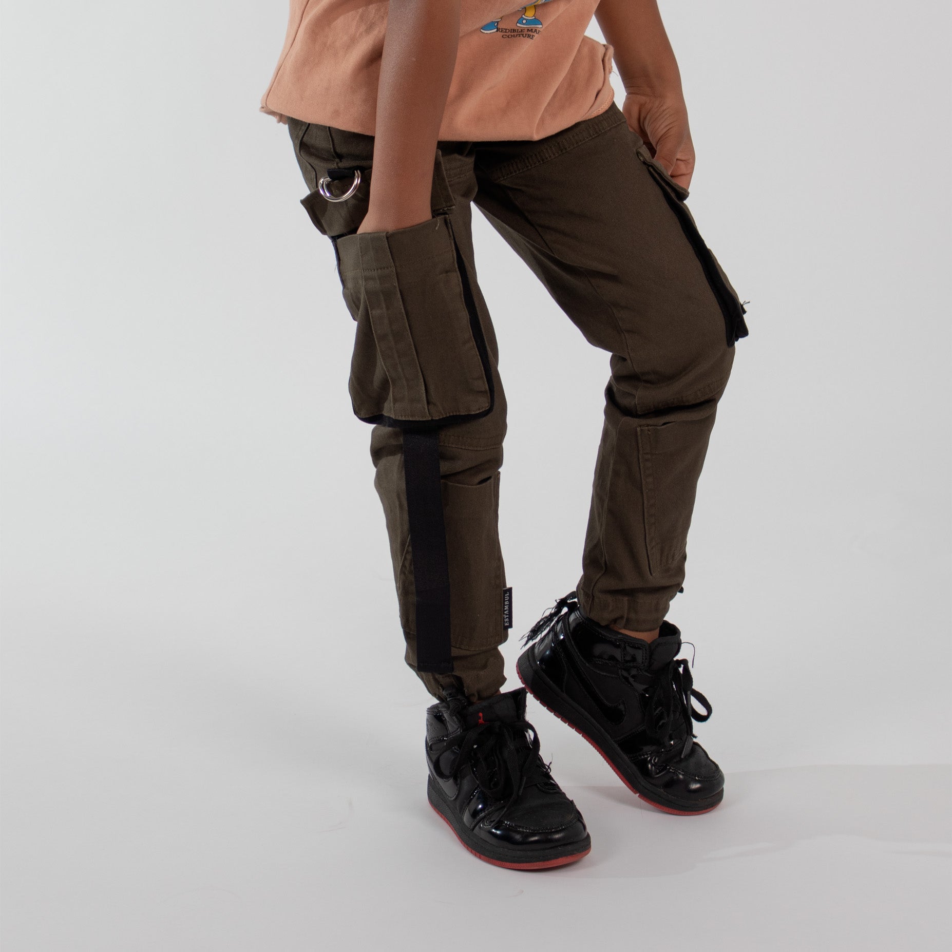 Jogger niño cinta militar