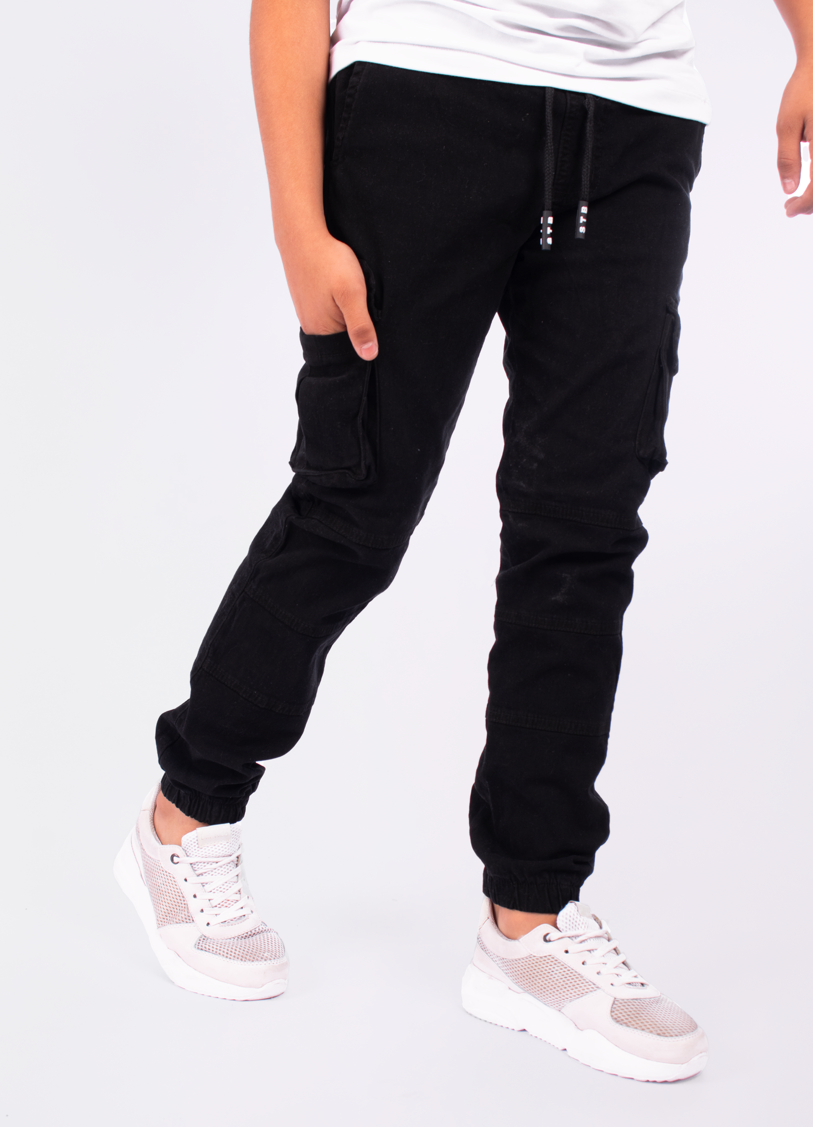 Jogger niño Cargo Negro