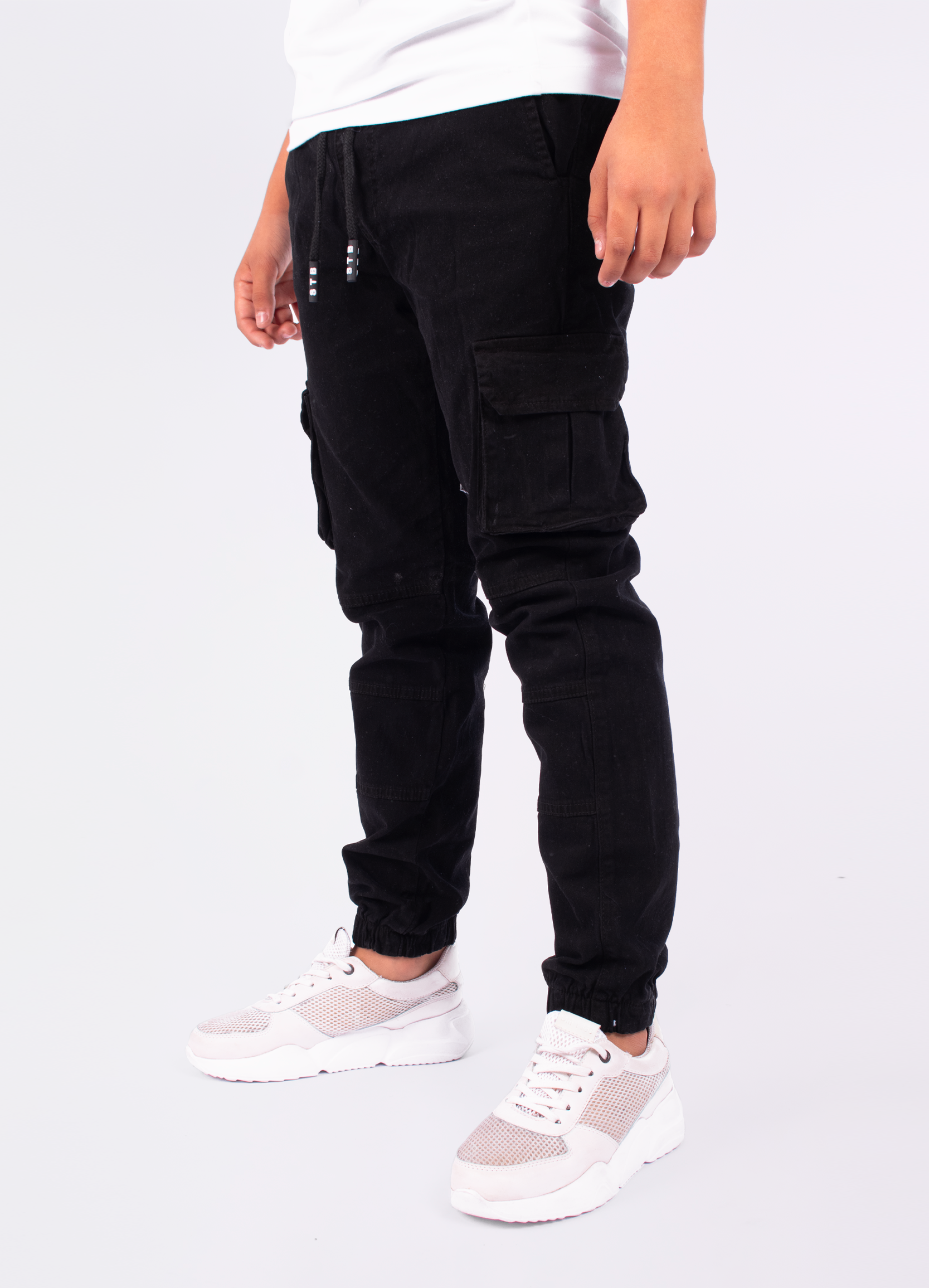 Jogger niño Cargo Negro