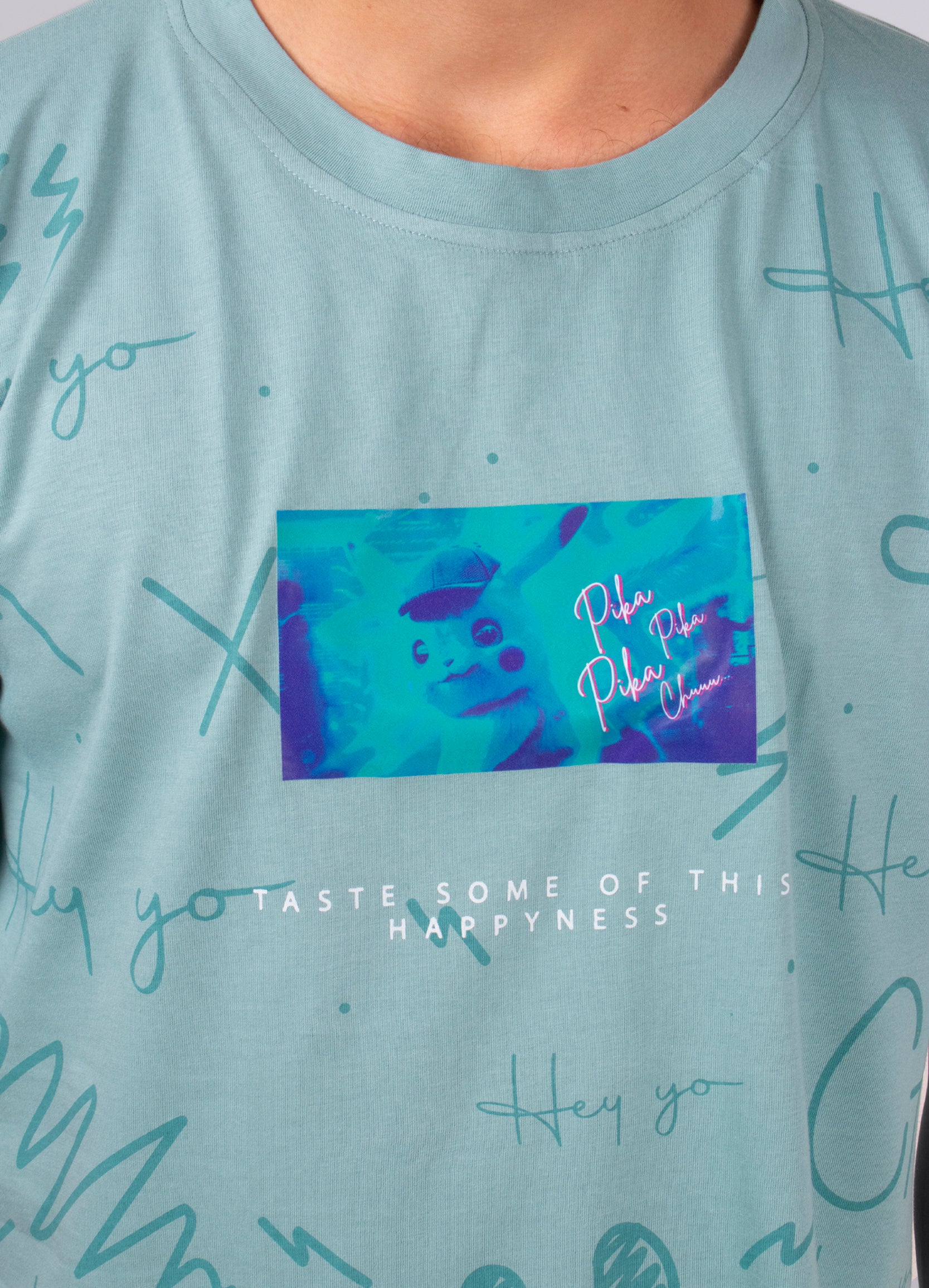 Oversize hombre Pikachu