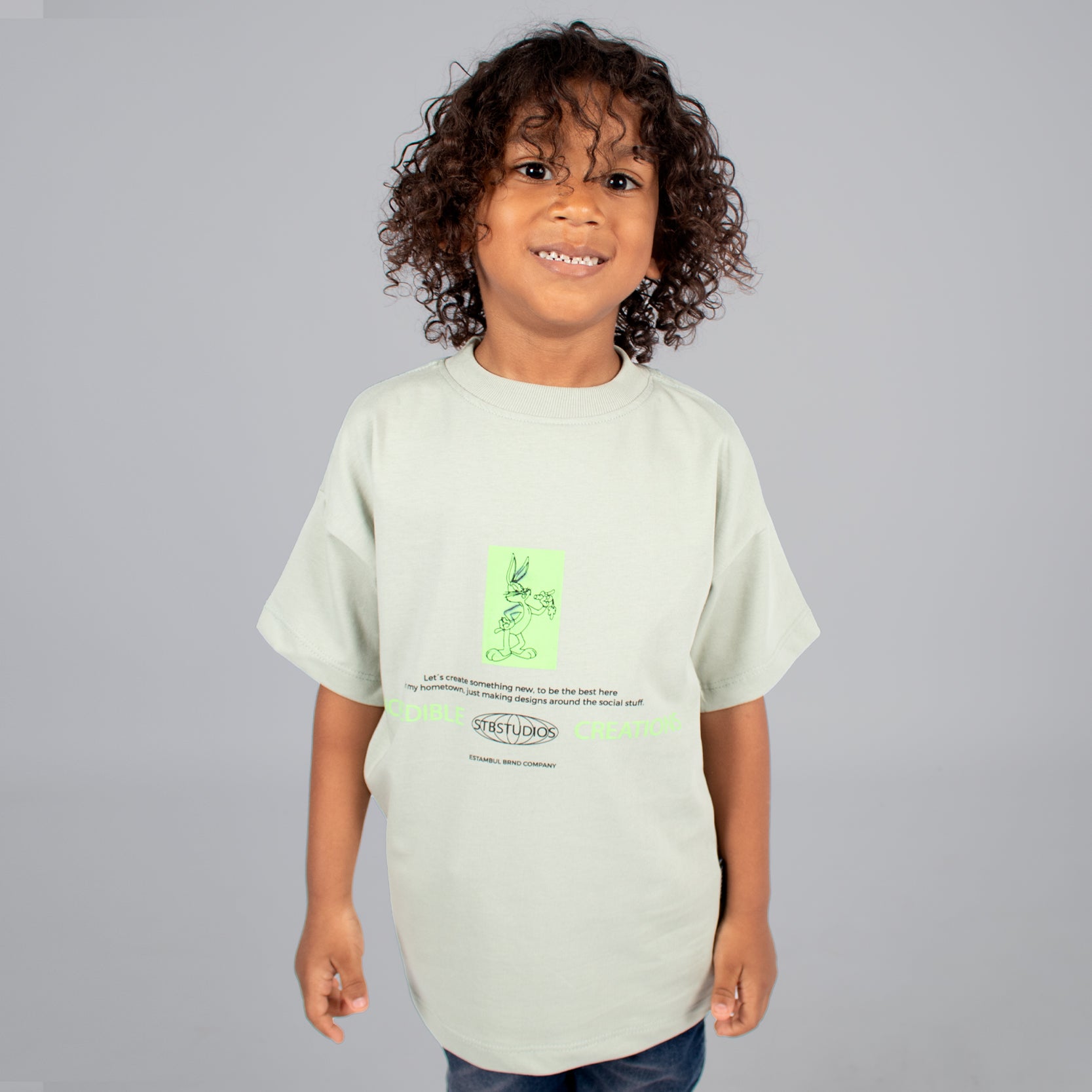 Oversize niño Bugs bunny