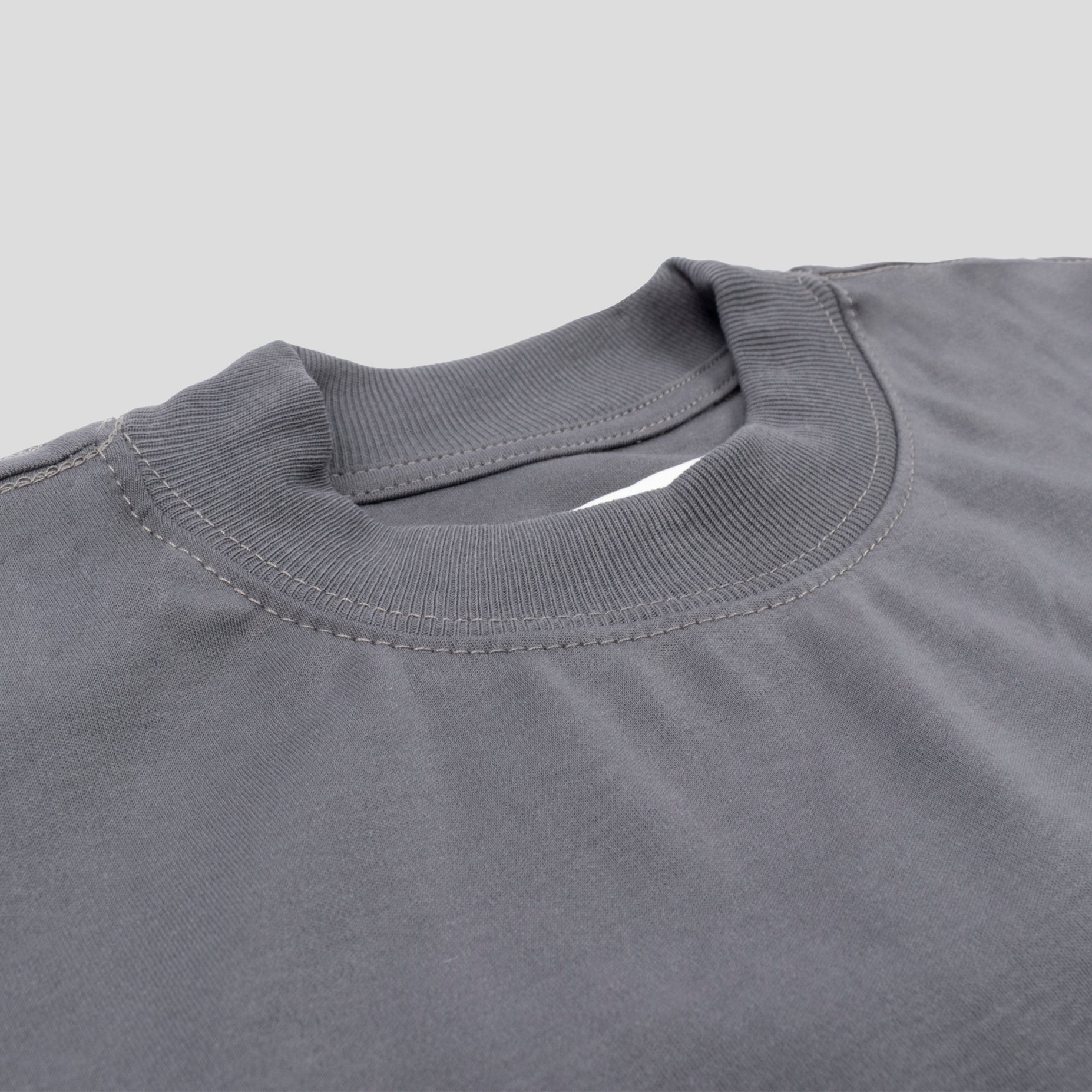 Oversize hombre basica gris oscuro