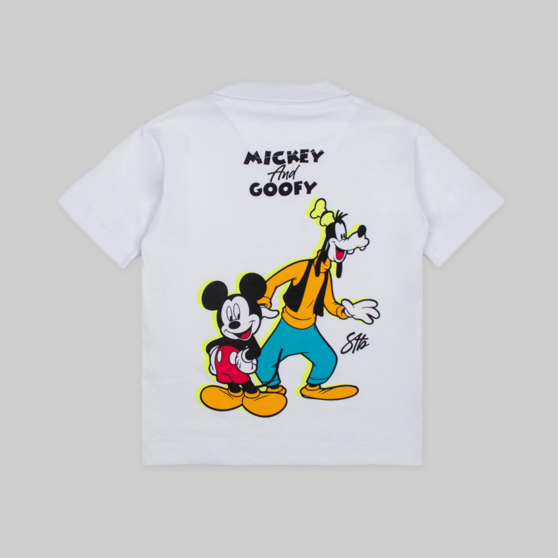 Oversize baby Mickey and Goofy