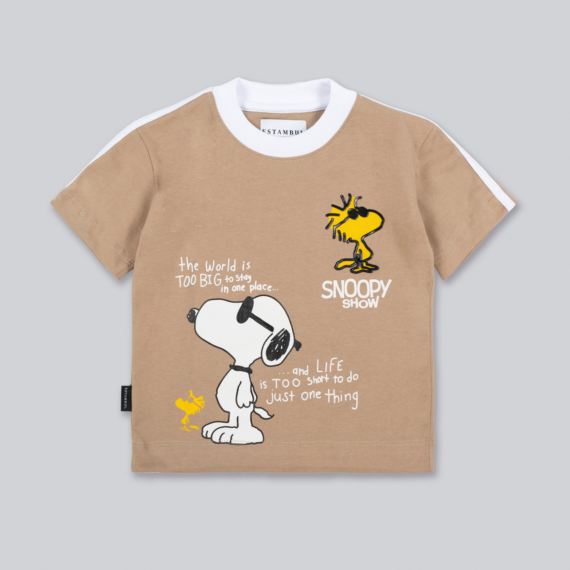 Oversize baby snoopy