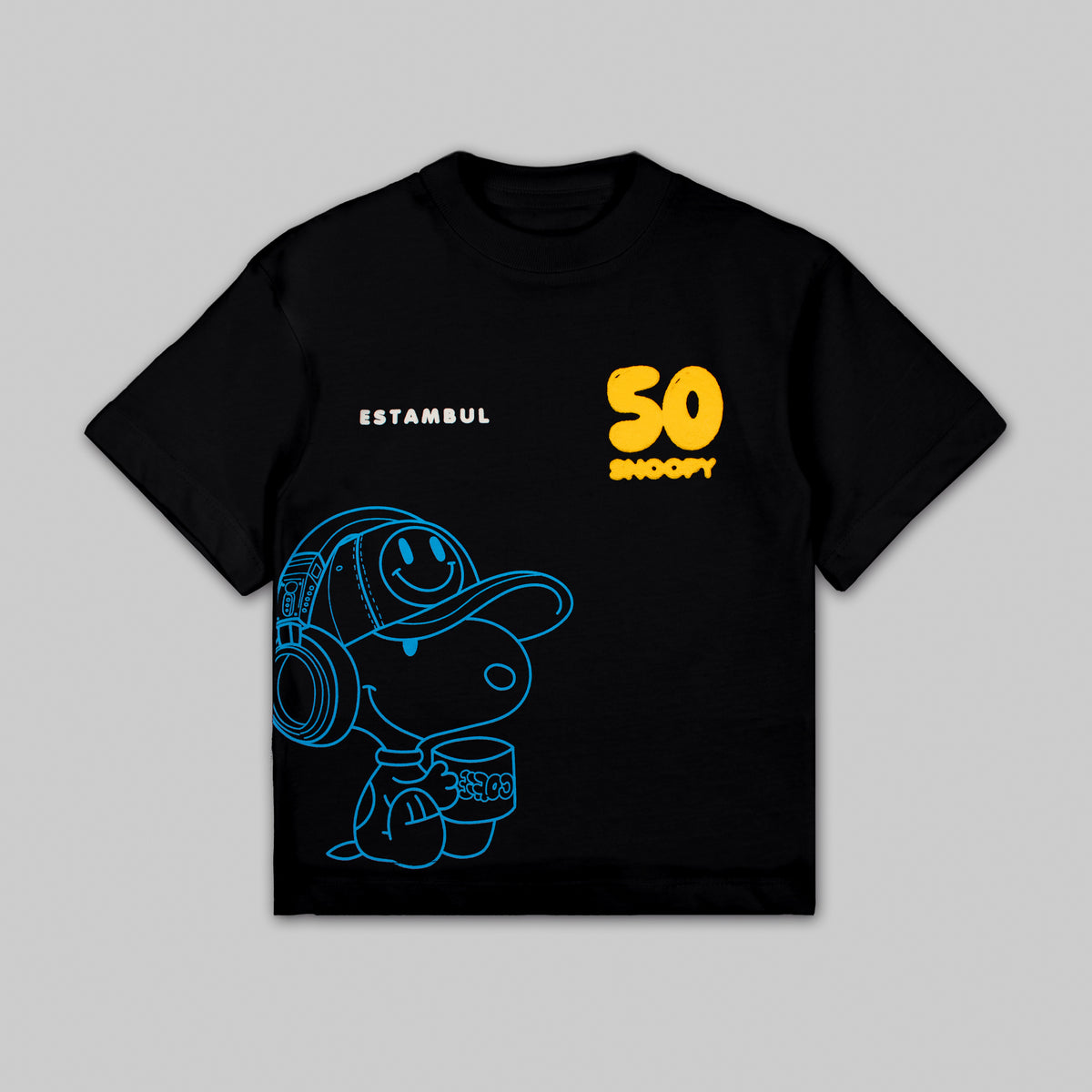Oversize baby Snoopy