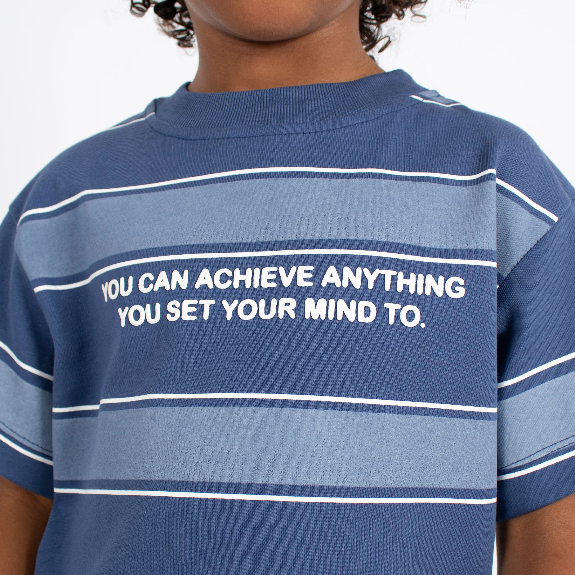 Oversize niño estampada rayas