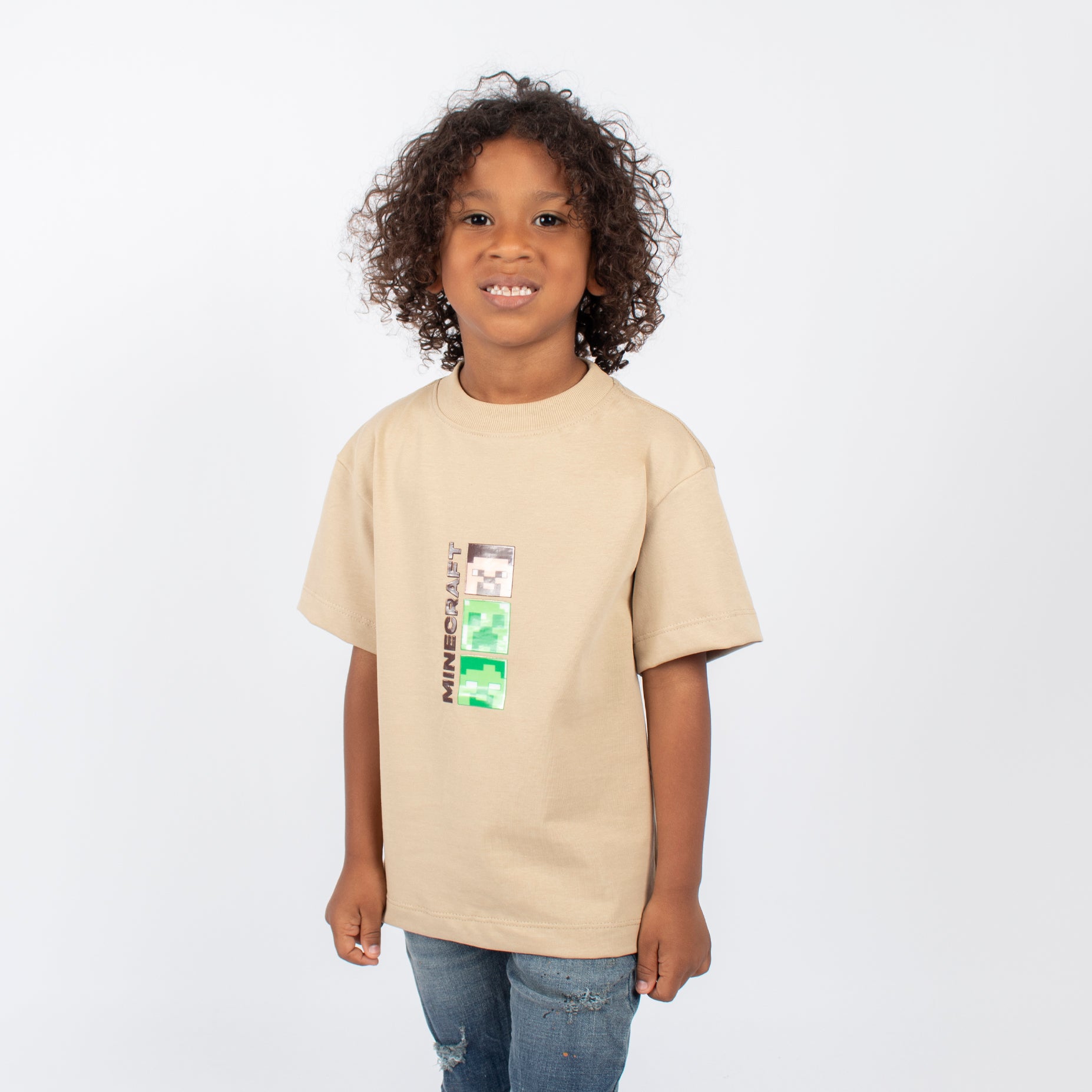 Oversize niño minecraft
