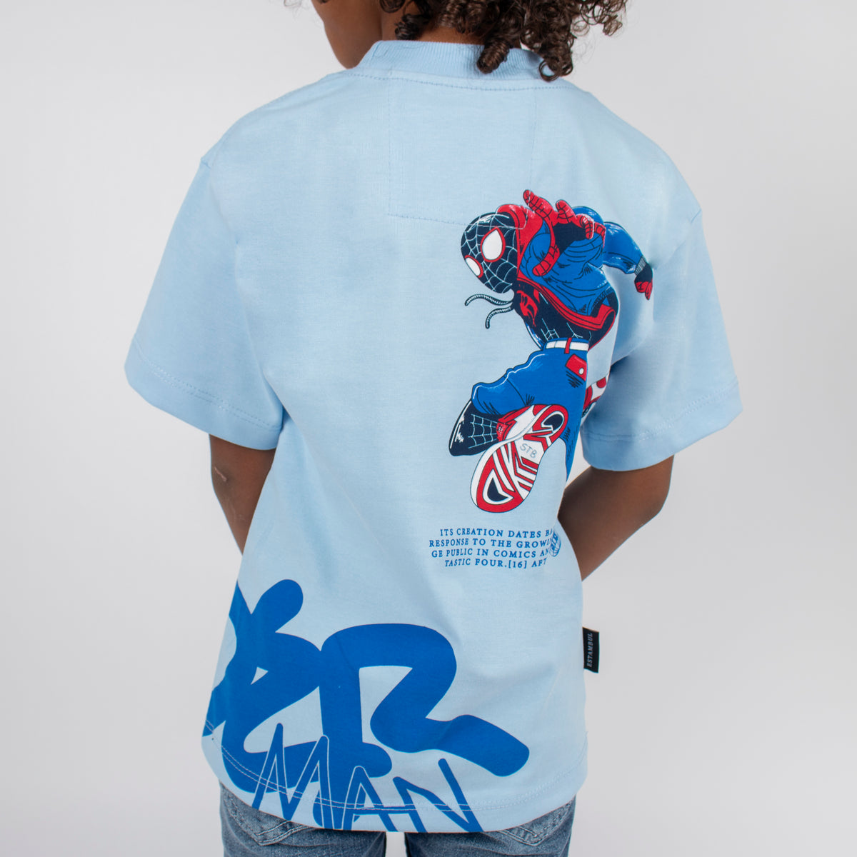 Oversize niño Marvel