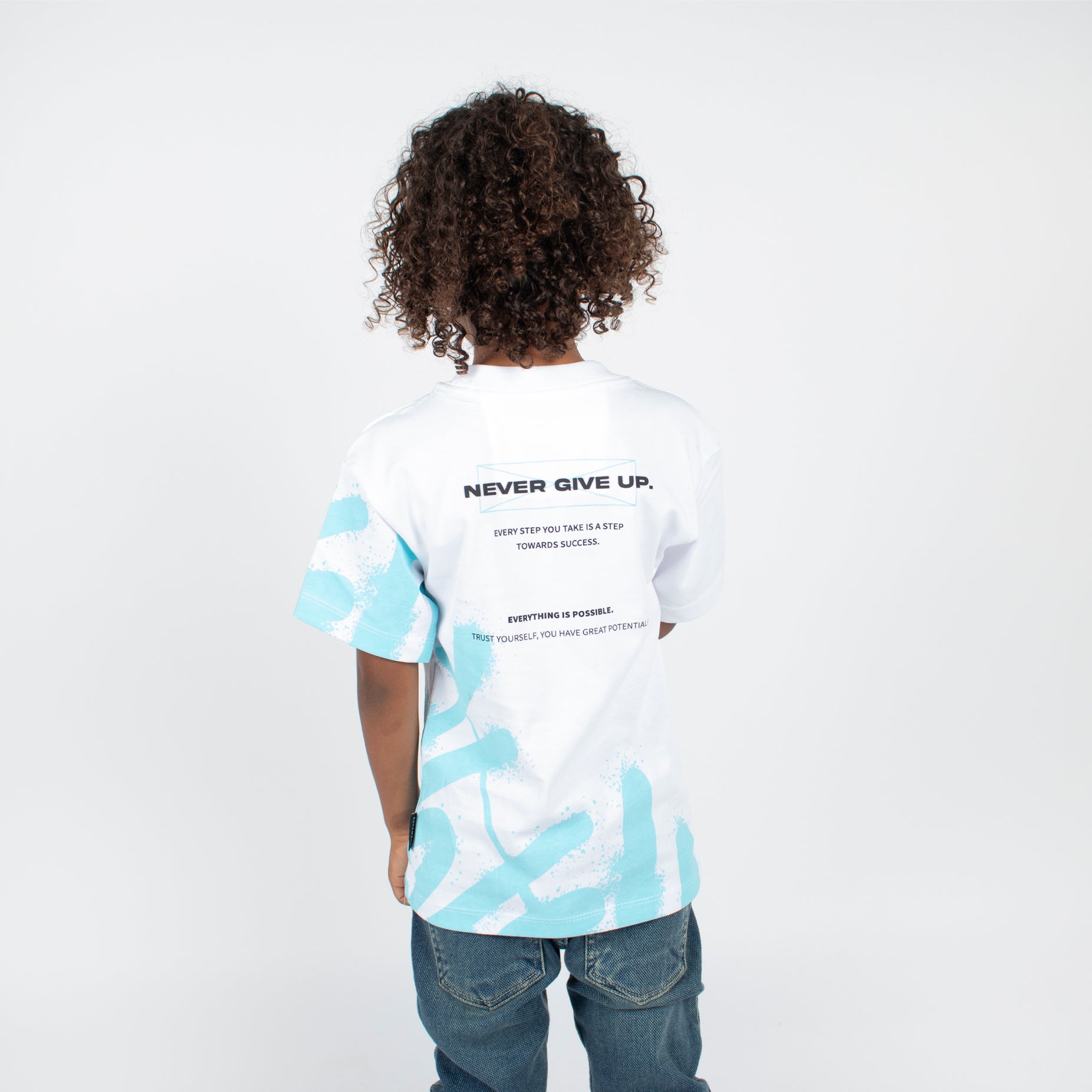 Oversize niño Never